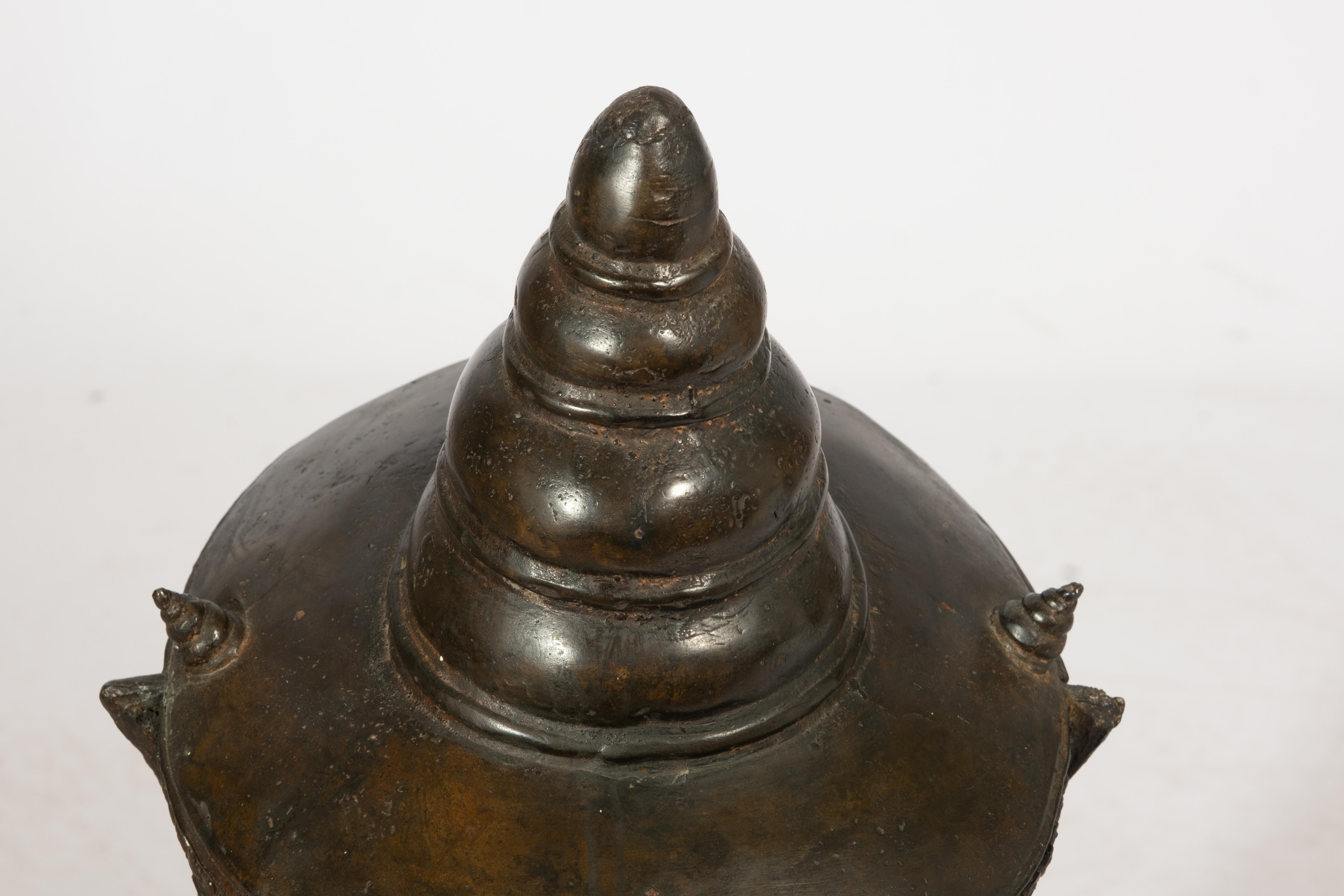 Bronze Tête de Bouddha asiatique en bronze en vente