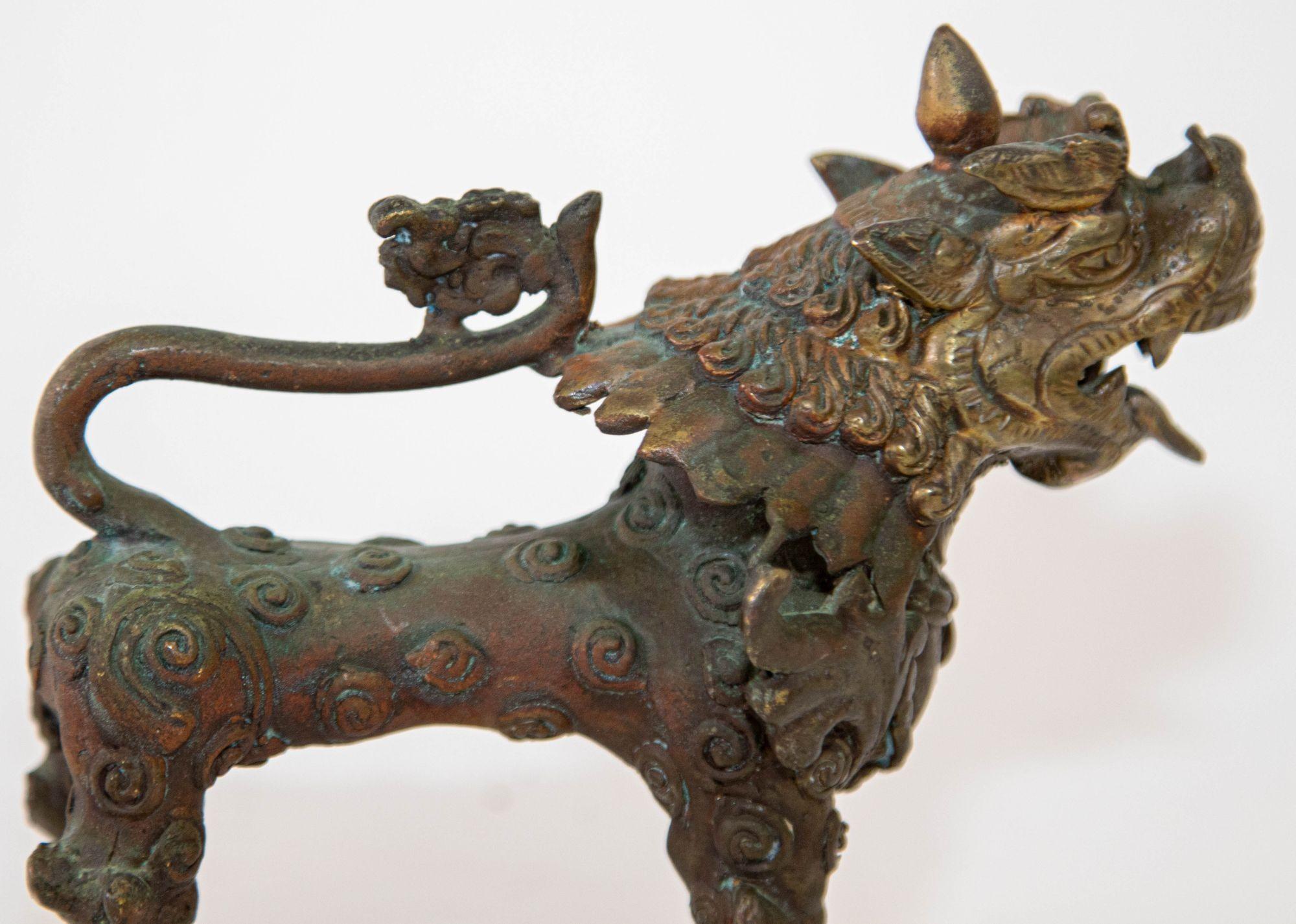 Asian Bronze Guardian Lion Sculpture, Nepal, 19th century In Good Condition For Sale In North Hollywood, CA