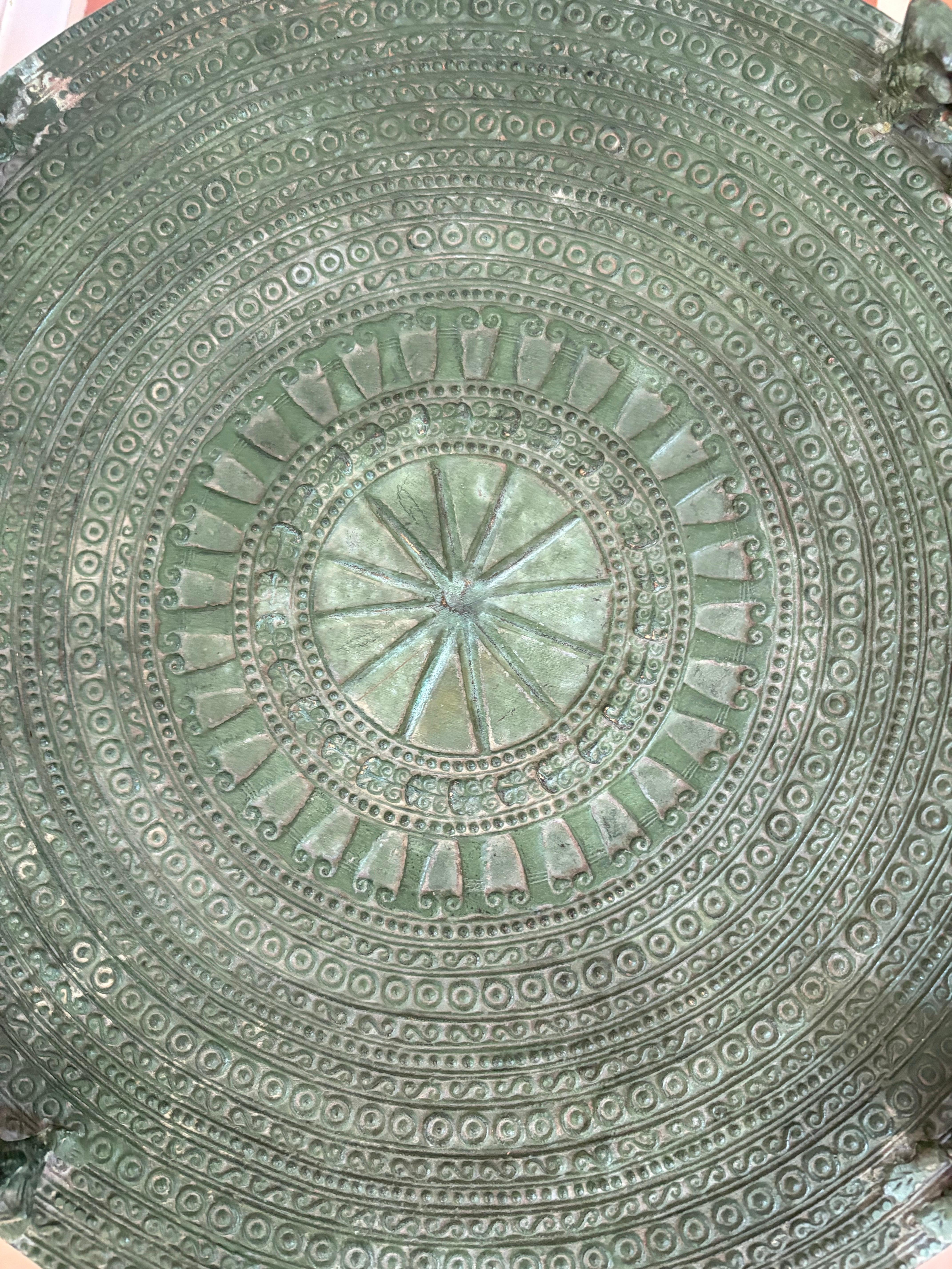 Asian bronze rain drum For Sale 2
