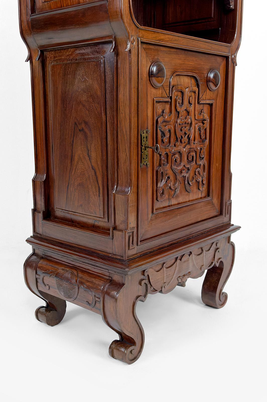 Asian Cabinet in carved wood with Bats, Vietnam or South China, Circa 1880 For Sale 2