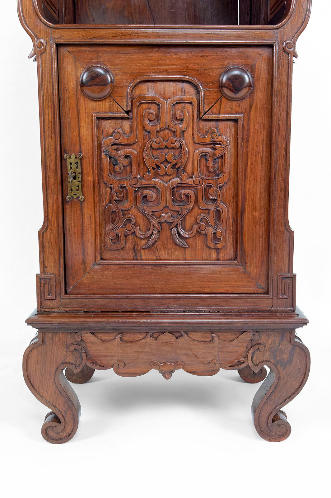 Asian Cabinet in carved wood with Bats, Vietnam or South China, Circa 1880 For Sale 6