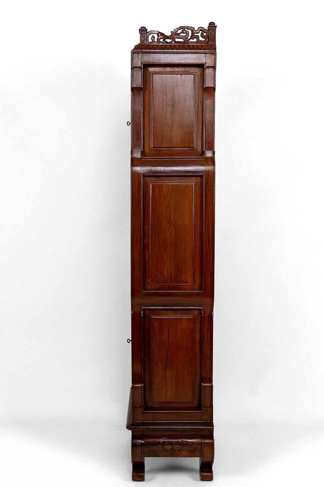 Carved Asian Cabinet in carved wood with Bats, Vietnam or South China, Circa 1880 For Sale