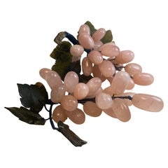 Tallado asiático de cuarzo rosa Piedra Fruta Racimos de uva Hojas de jade Decorativo un par