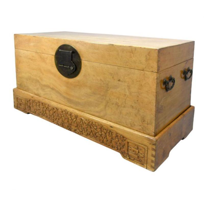 Huge Asian carved wooden chest on wheels with a height of 100 cm for a size of 168 cm by 74 cm. piece of furniture in two parts.

Additional information:
Material: Exotic wood.
 