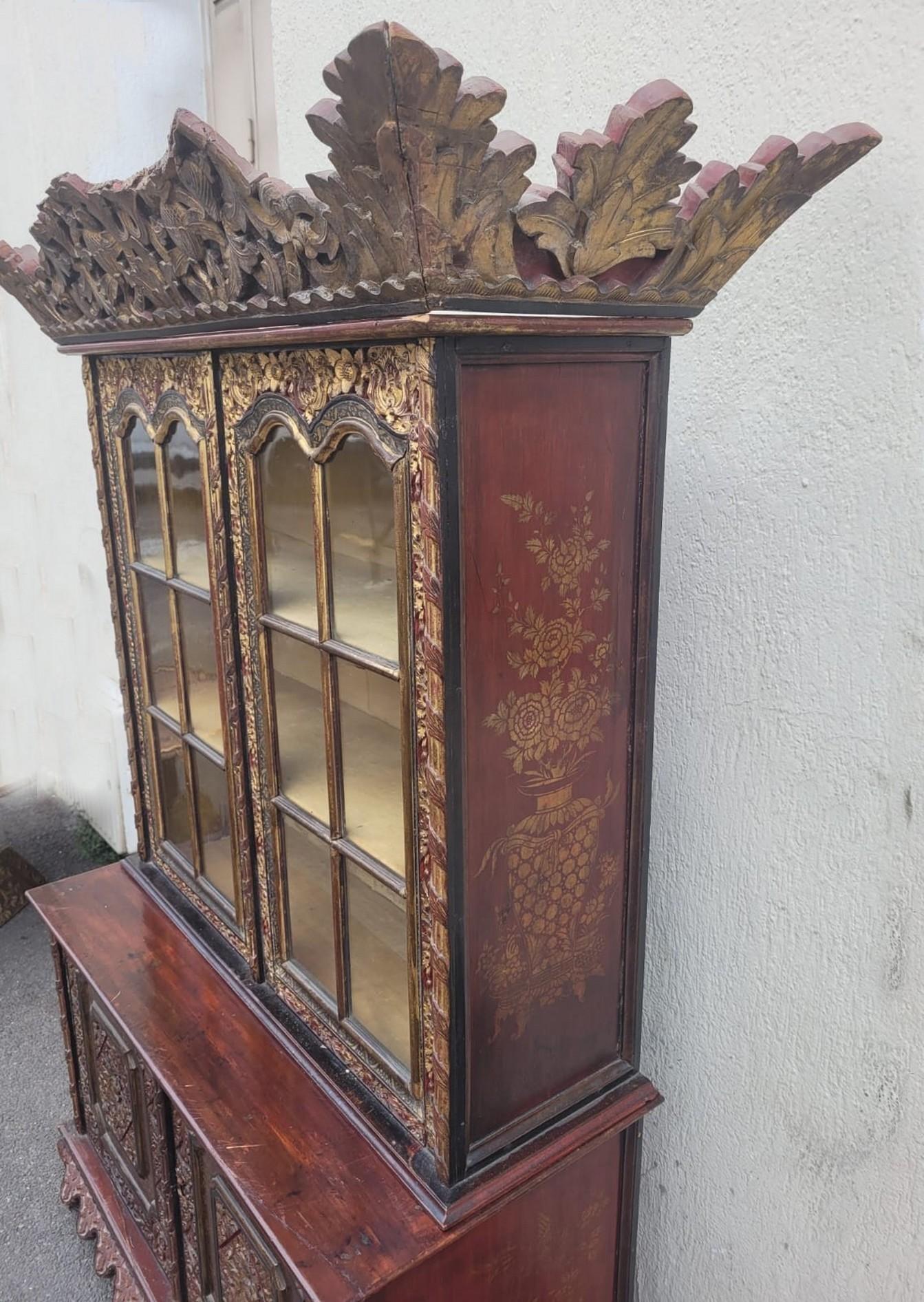 Asian Carved Wooden Furniture, Late 19th Early 20th Century In Good Condition For Sale In MARSEILLE, FR
