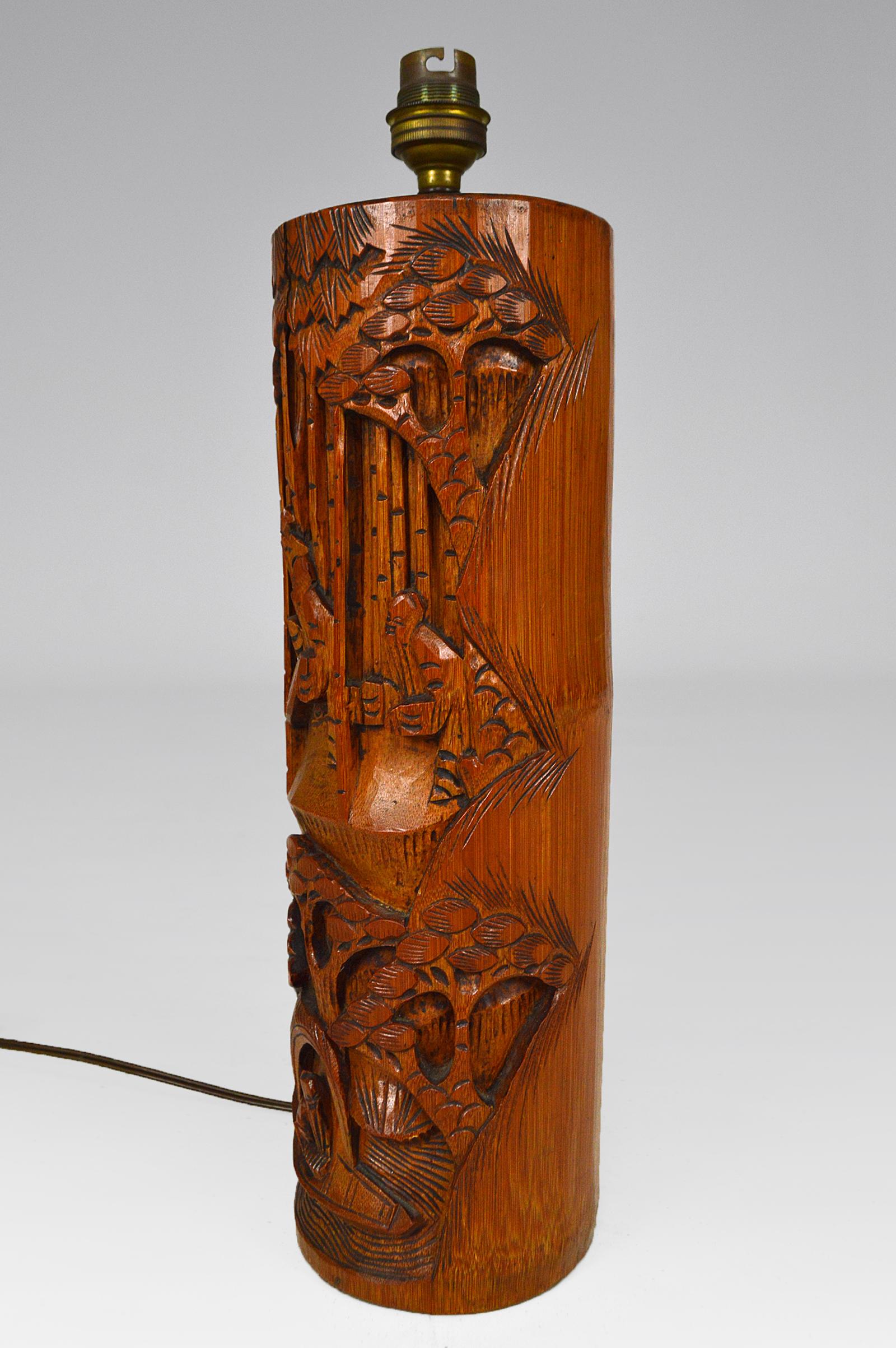 Mid-20th Century Asian Carved Wooden Lamp, circa 1940 For Sale