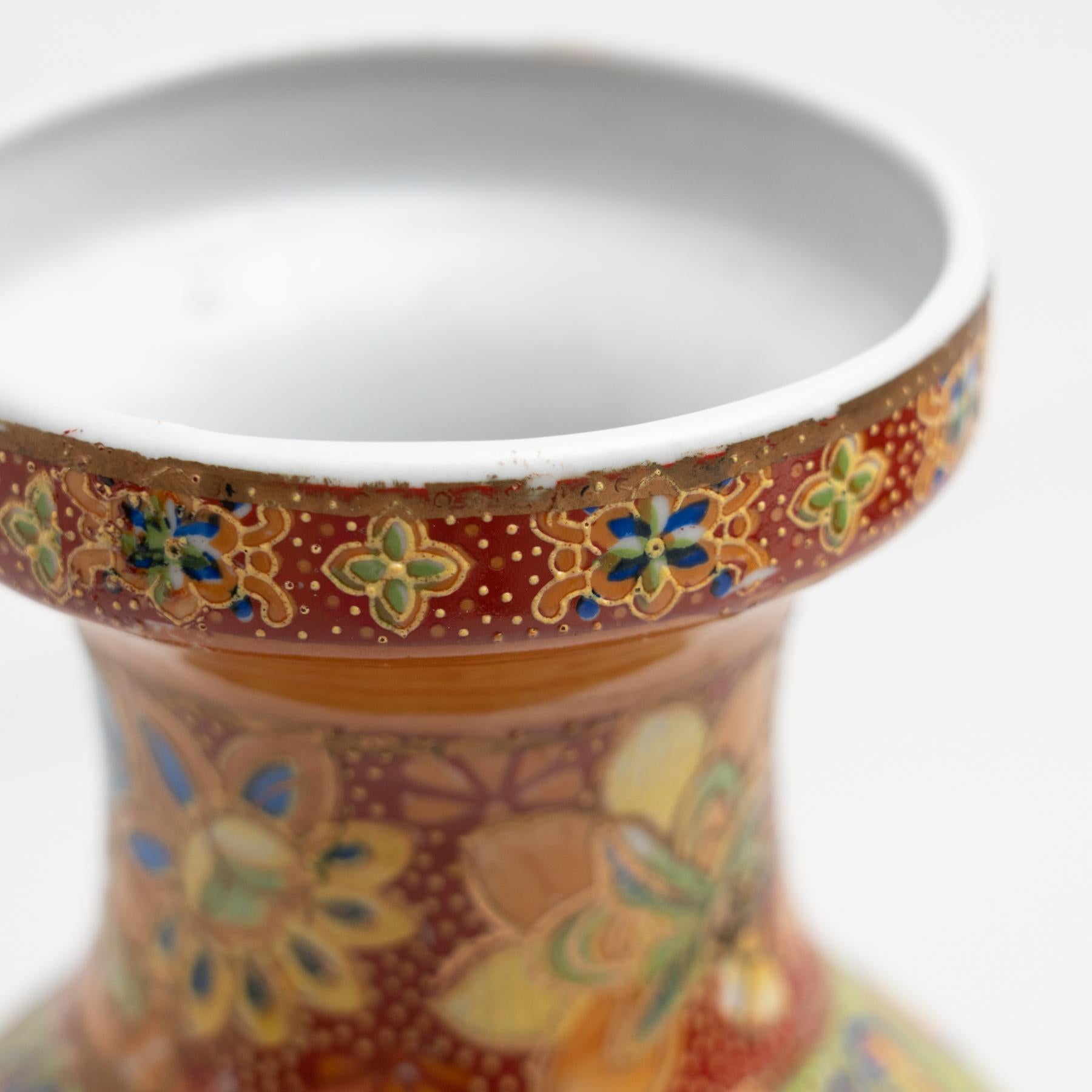 Asiatische handbemalte Keramikvase, um 1950 8