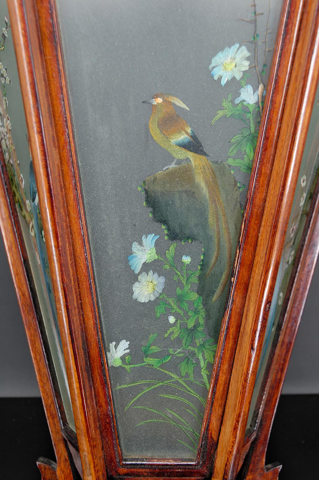 Glass Asian Chinese wall sconce, painted birds, China, circa 1900 For Sale