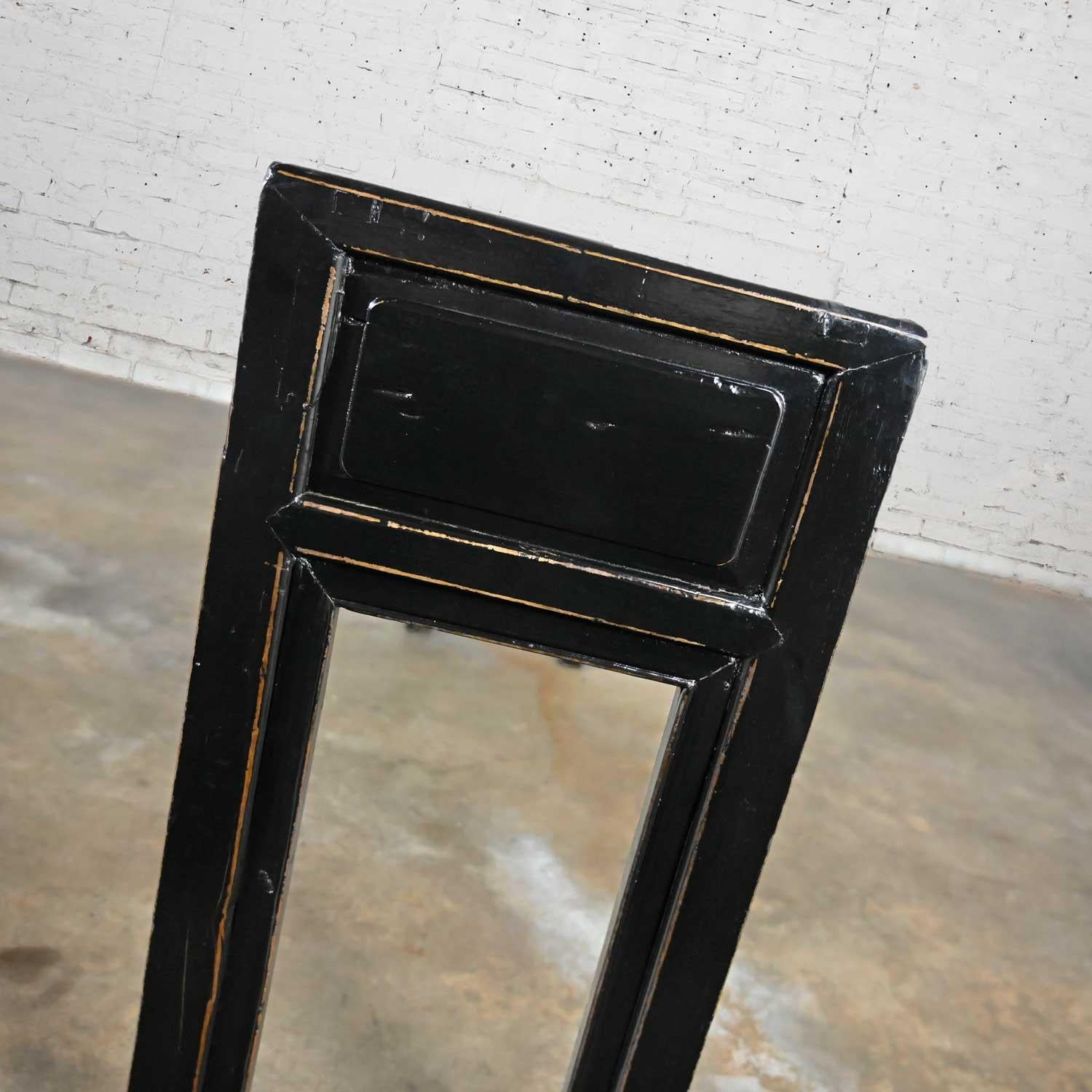 20th Century Asian Chinoiserie Distressed Black Finish Alter Style Sofa Console Table For Sale