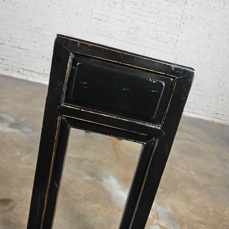 Asian Chinoiserie Distressed Black Finish Alter Style Sofa Console Table For Sale 2