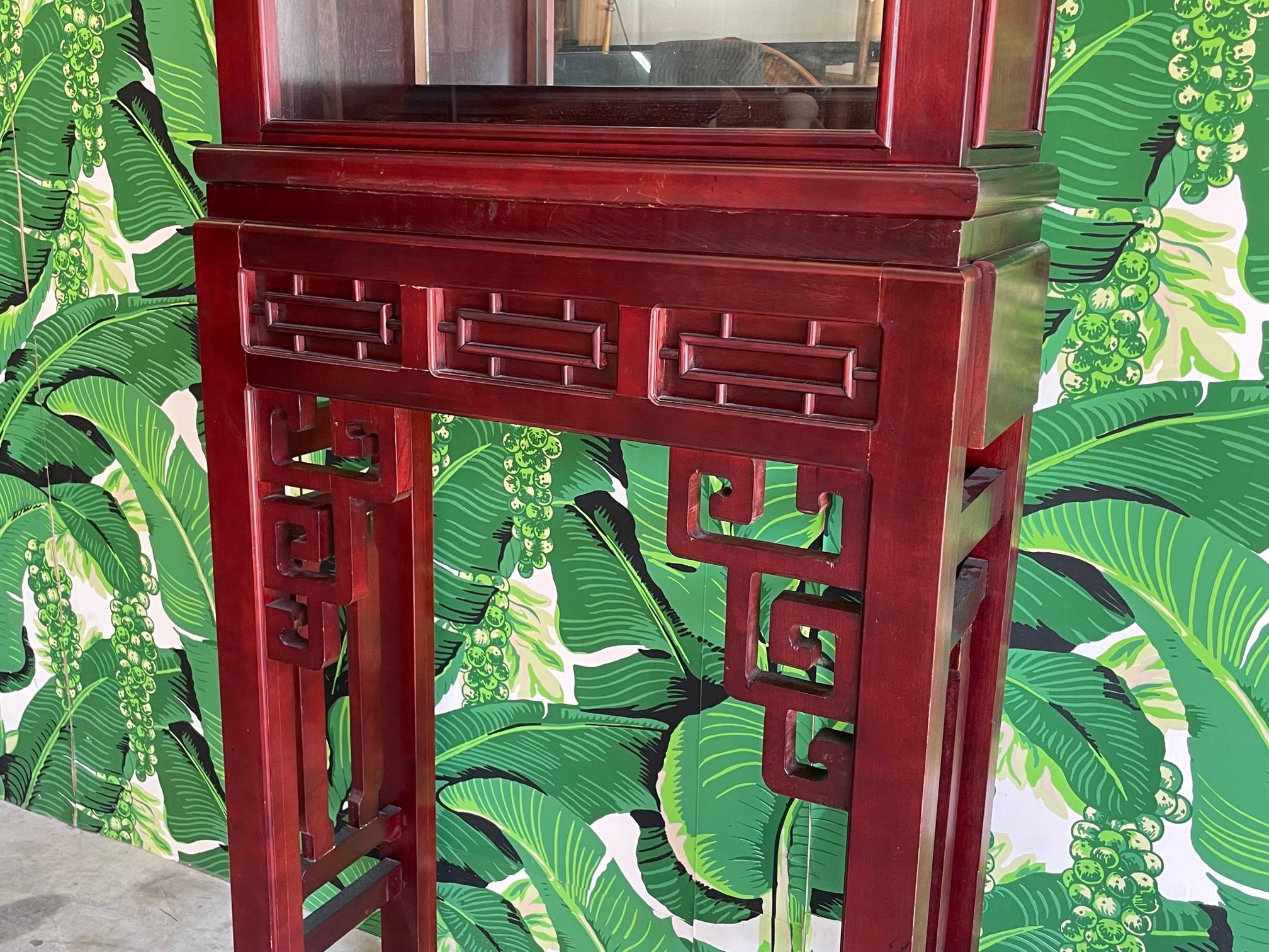 Asian Chinoiserie Pagoda Display Cabinet In Good Condition In Jacksonville, FL