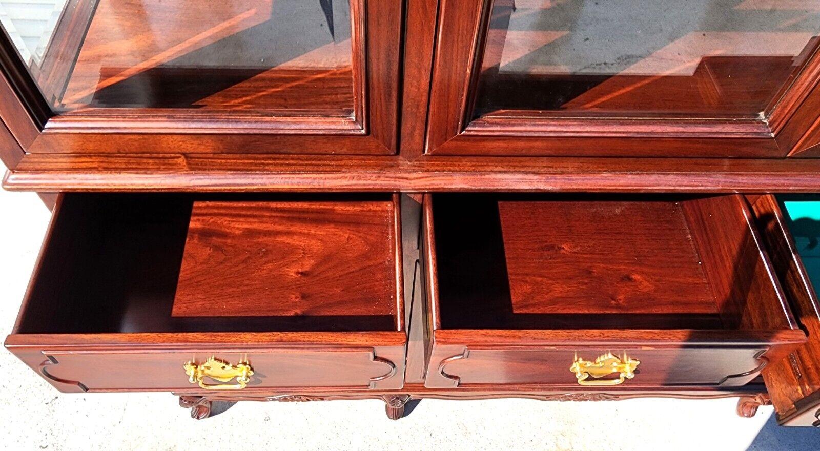 Asian chinoiserie Solid Rosewood China Cabinet, 1970s In Good Condition In Lake Worth, FL