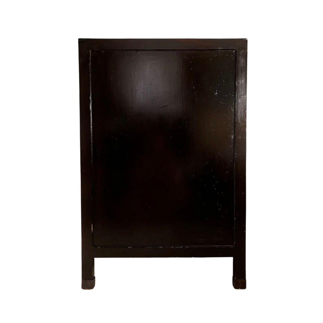 Asian Chinoiserie Style Cabinet With Semi-Precious Stone Inlay For Sale 3