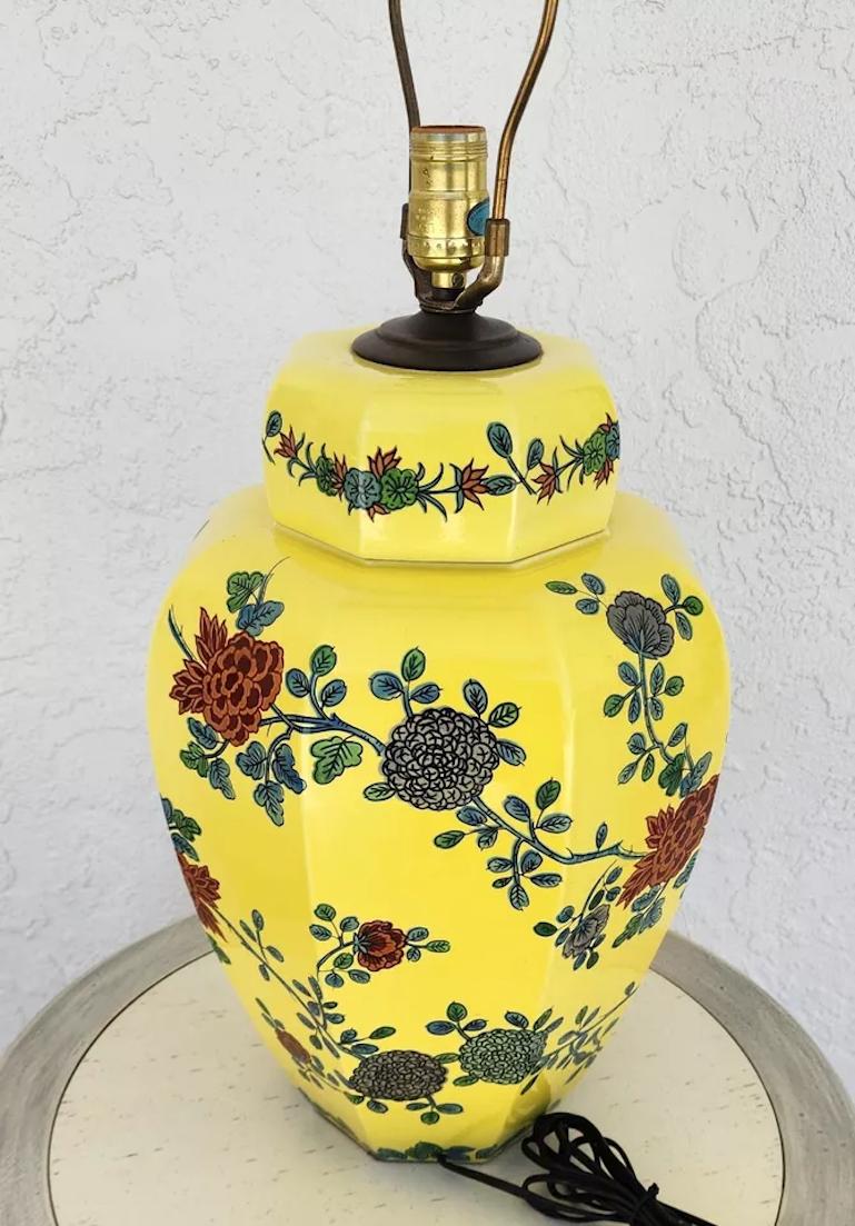 Asian Chinoiserie Table Lamp by Tyndale 1