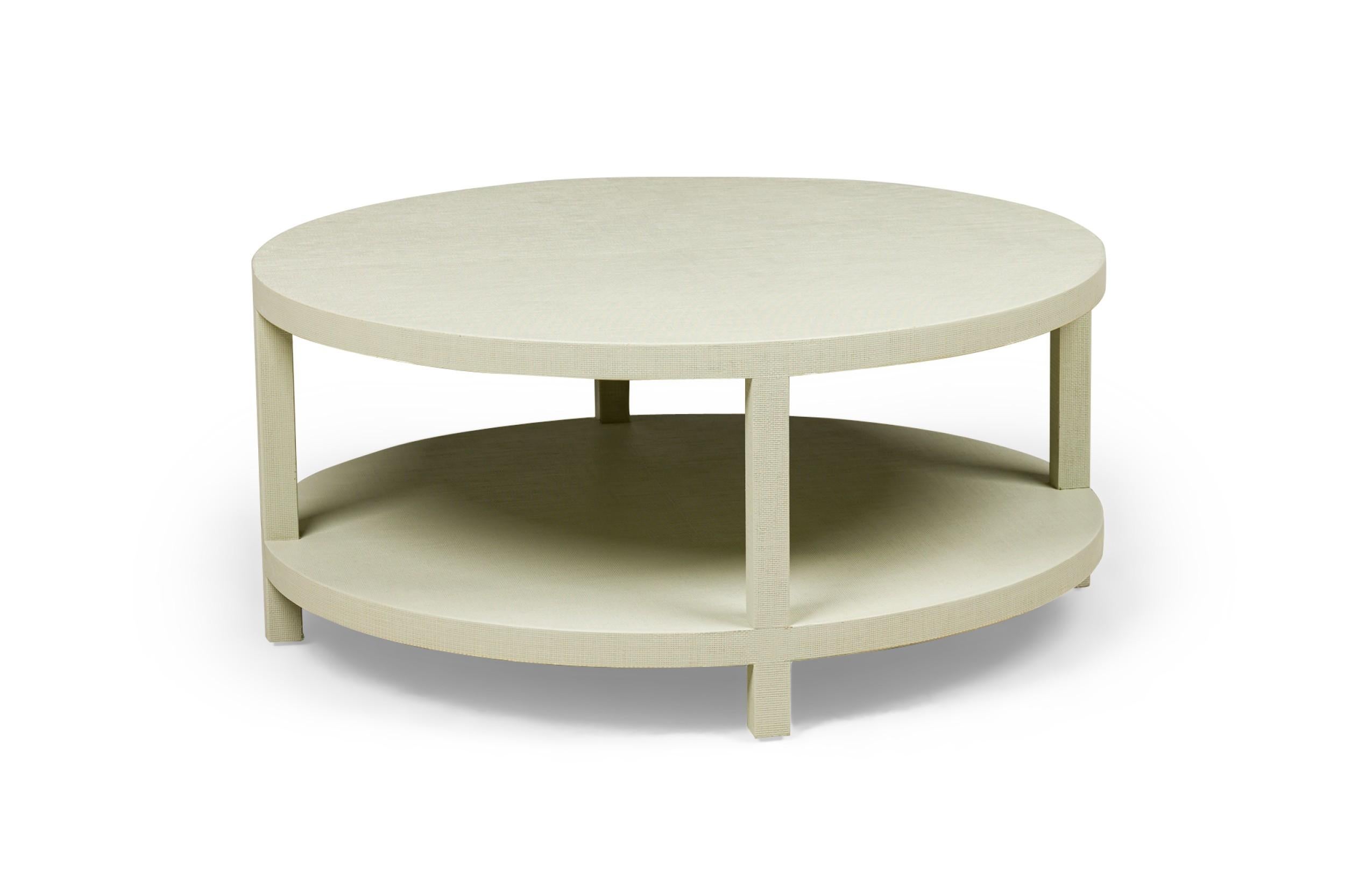 Inconnu Table basse ronde enveloppée de raphia de couleur Sage, style Asian Contemporary en vente
