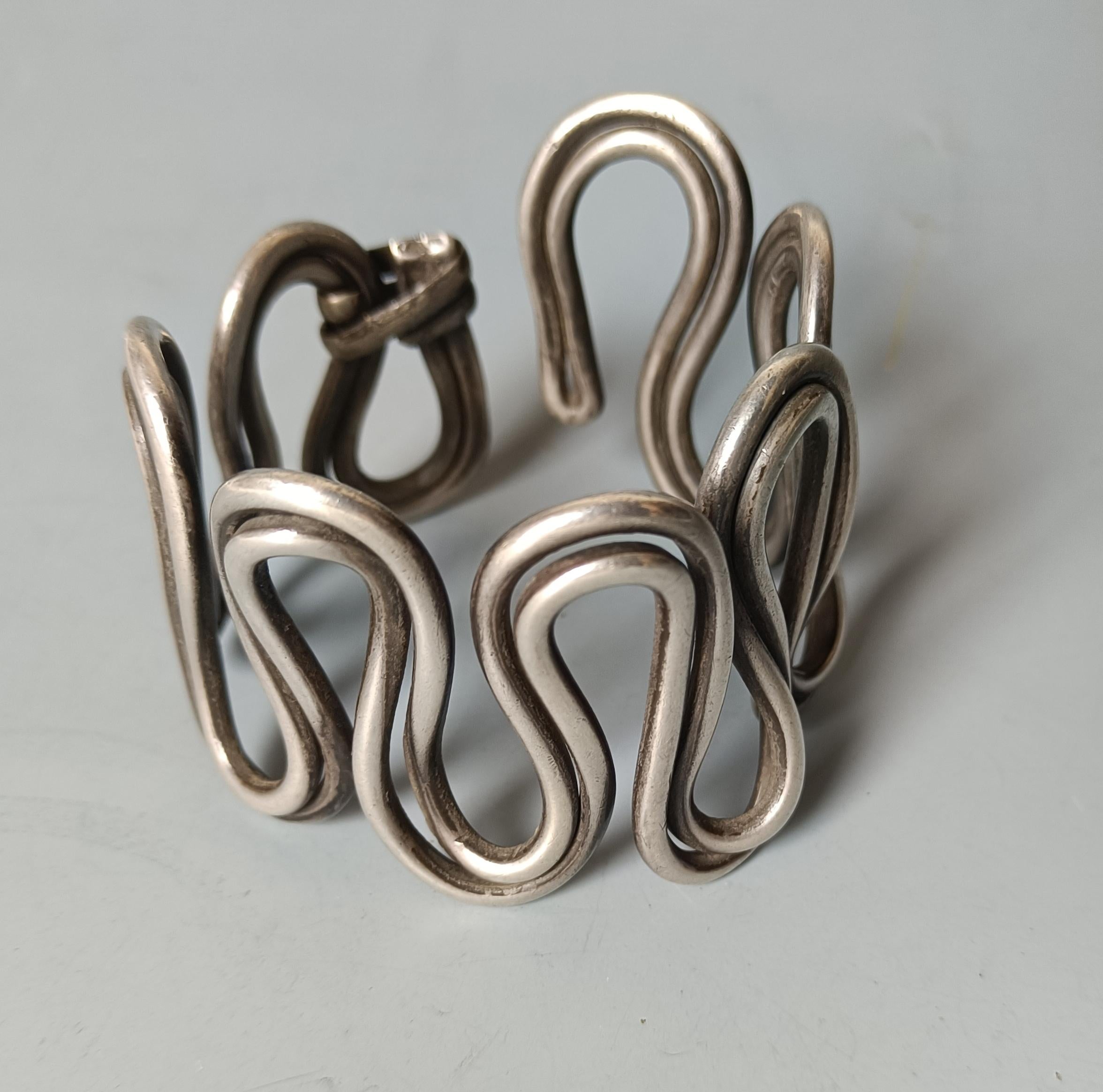 Indien Bracelet tribal asiatique en argent lourd Indian Rajasthan Vintage Jewellery en vente