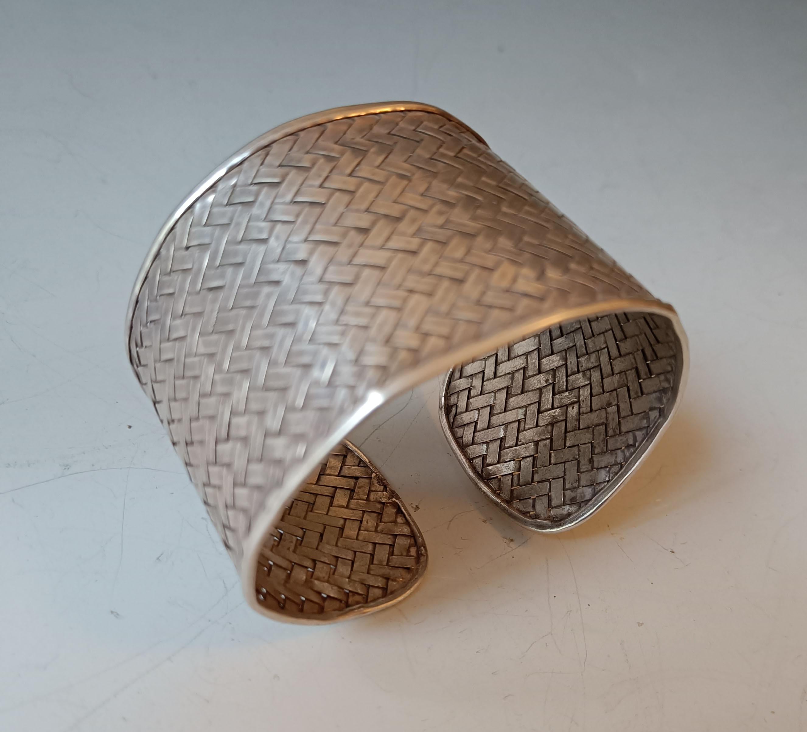 Brazalete etnográfico asiático brazalete de plata tejida India Rajastán Joyería vintage Indio en venta