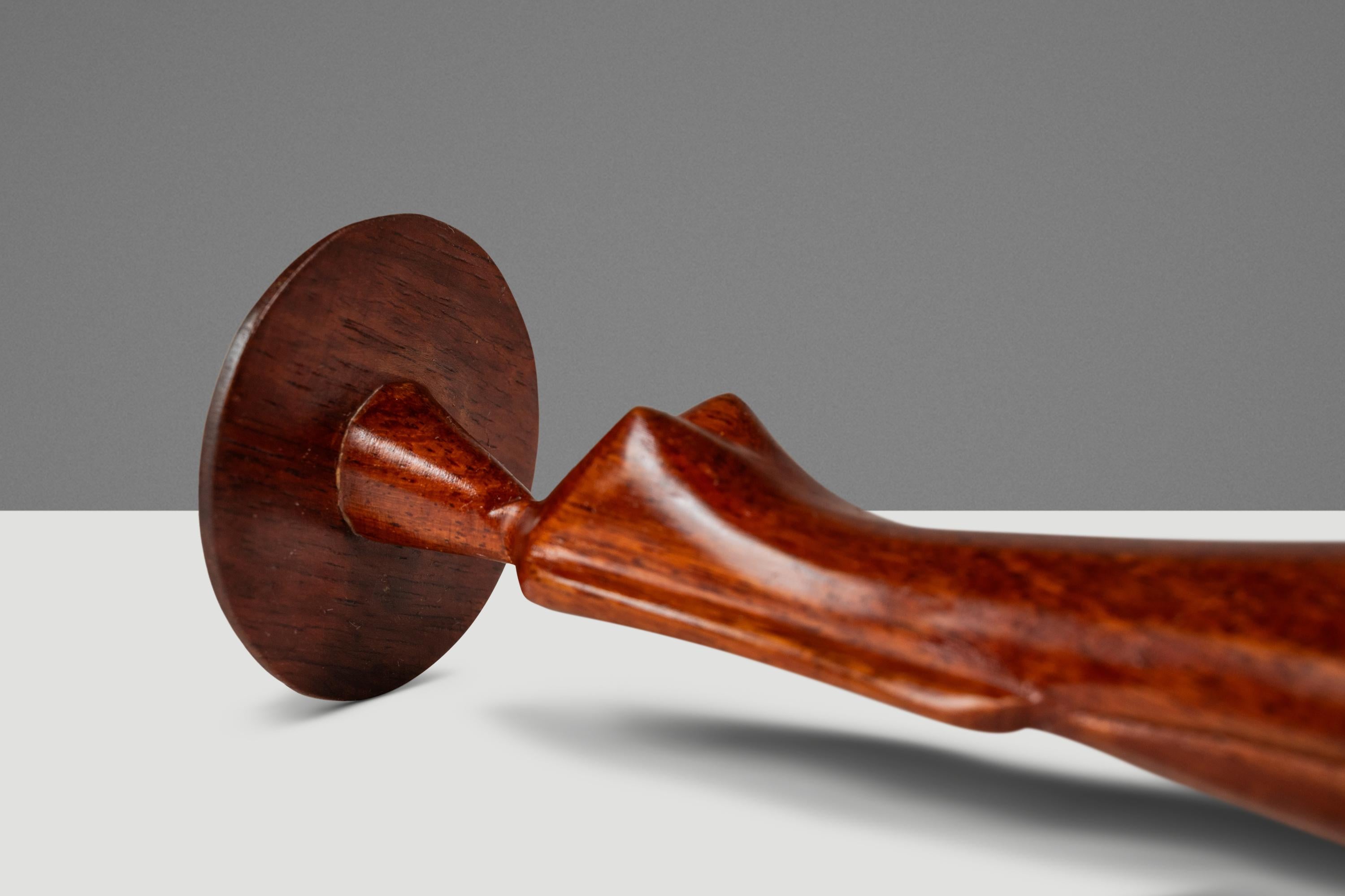 Scultura asiatica scolpita a mano in teak massiccio, Tailandia, 1960 ca. in vendita 6