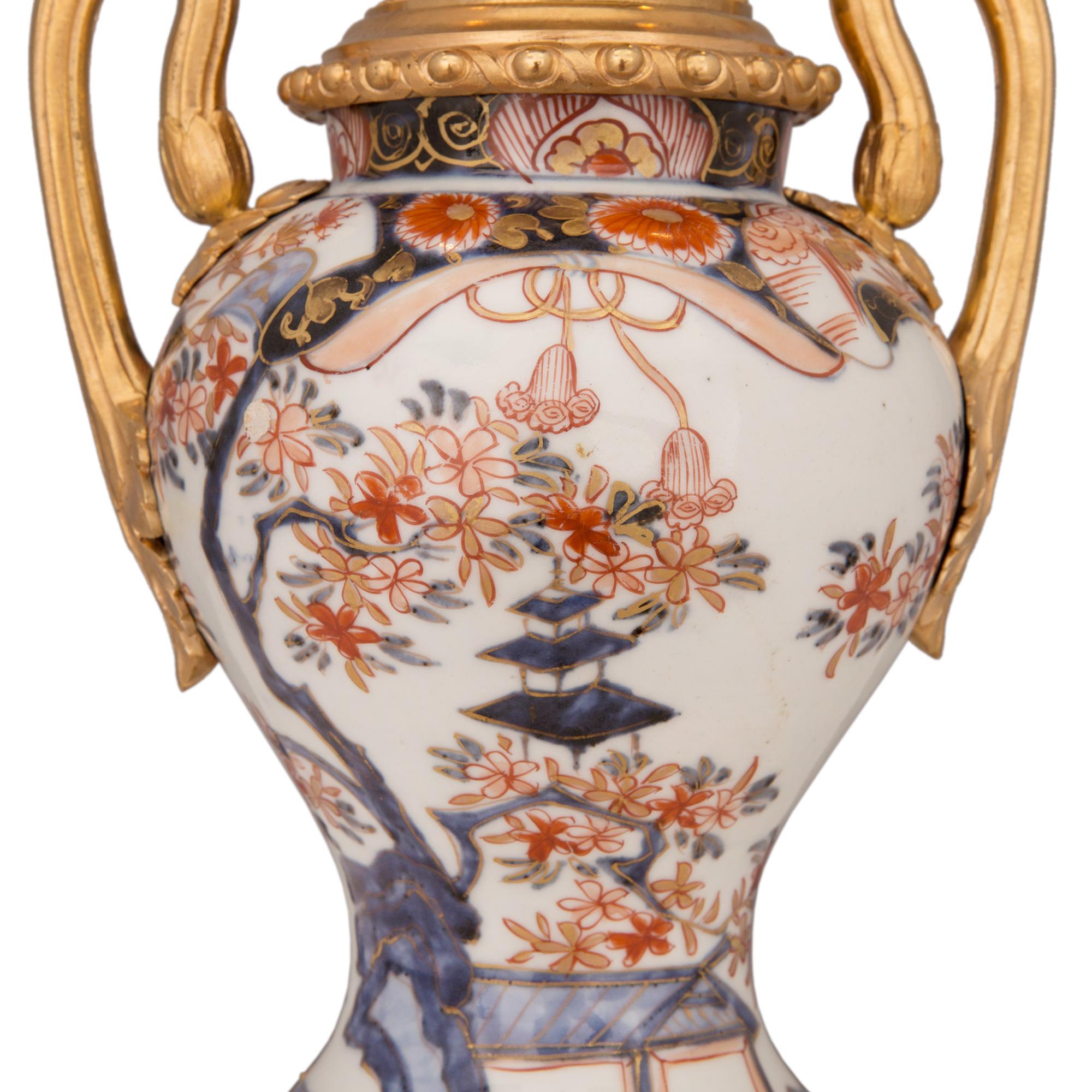 Asian & French Collaboration 19th Century Louis XVI Style Lamp For Sale 1