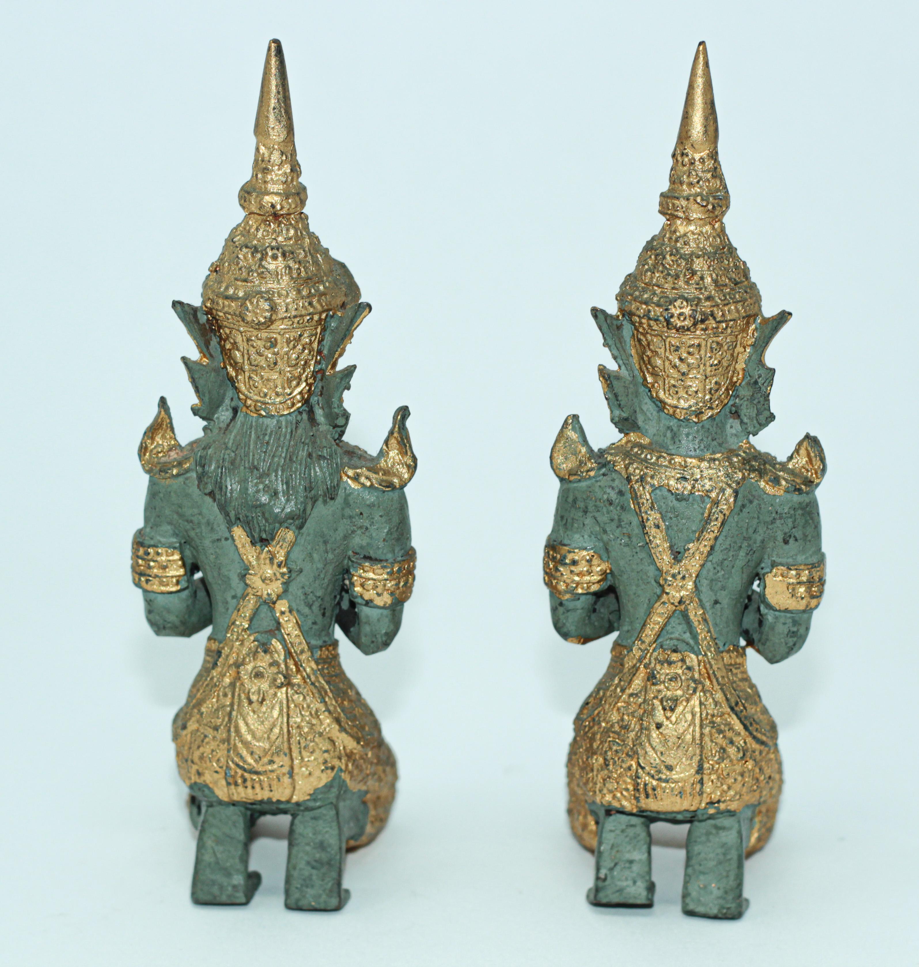 Asian Gilt Bronze Pair of Teppanom kneeling Thai Sacred Angels In Good Condition In North Hollywood, CA