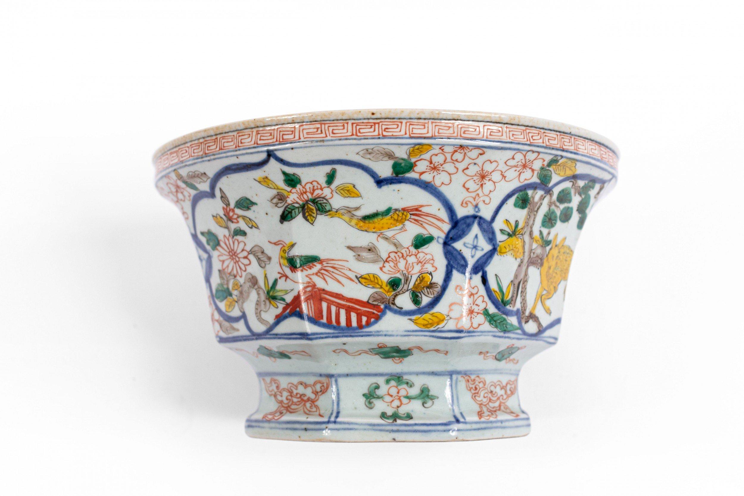 Smaltato Jardinieres asiatici di terracotta smaltata in vendita