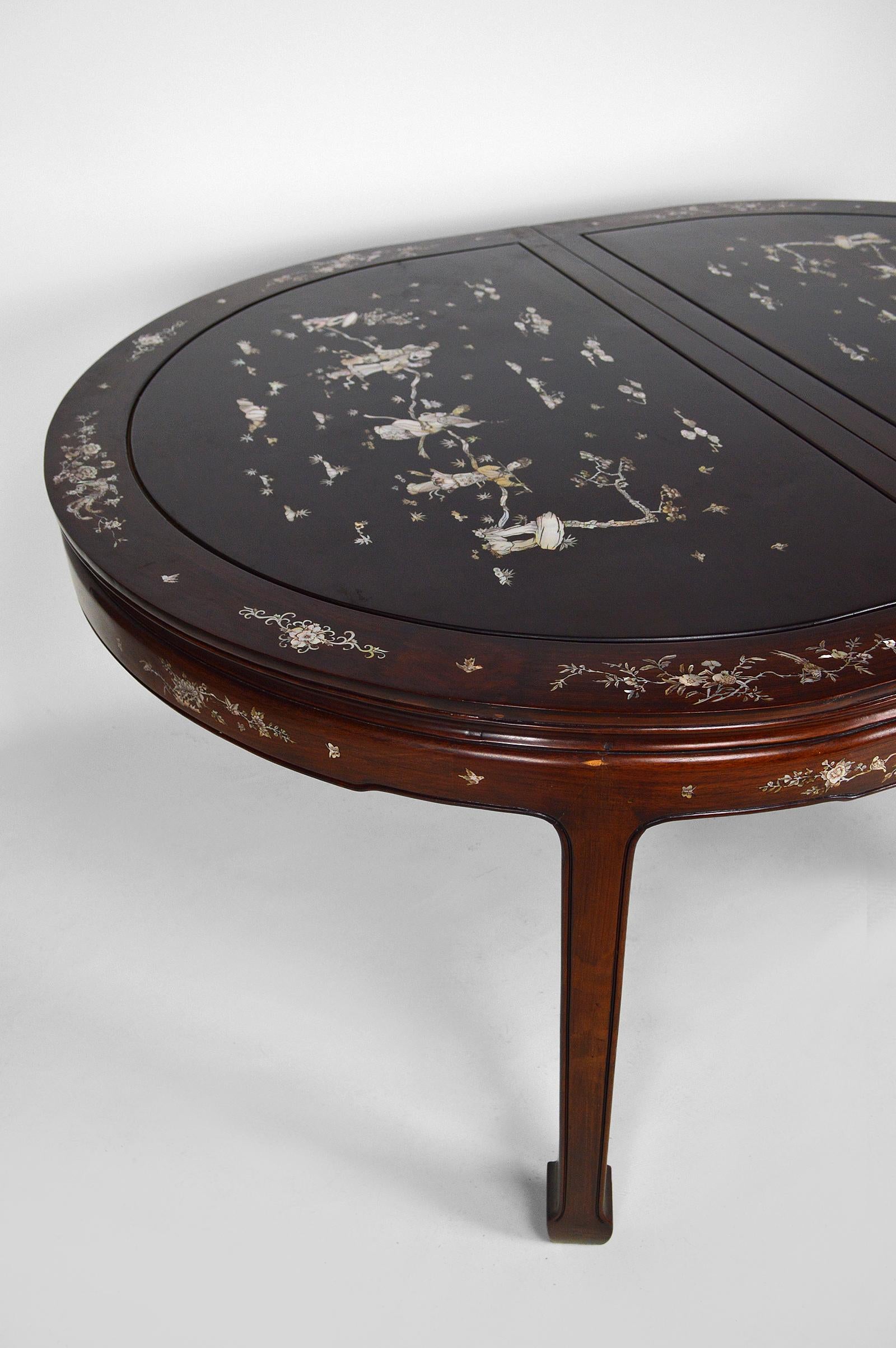 Asian Inlaid Wooden Dining Table with Extensions, Mid-20th Century 4