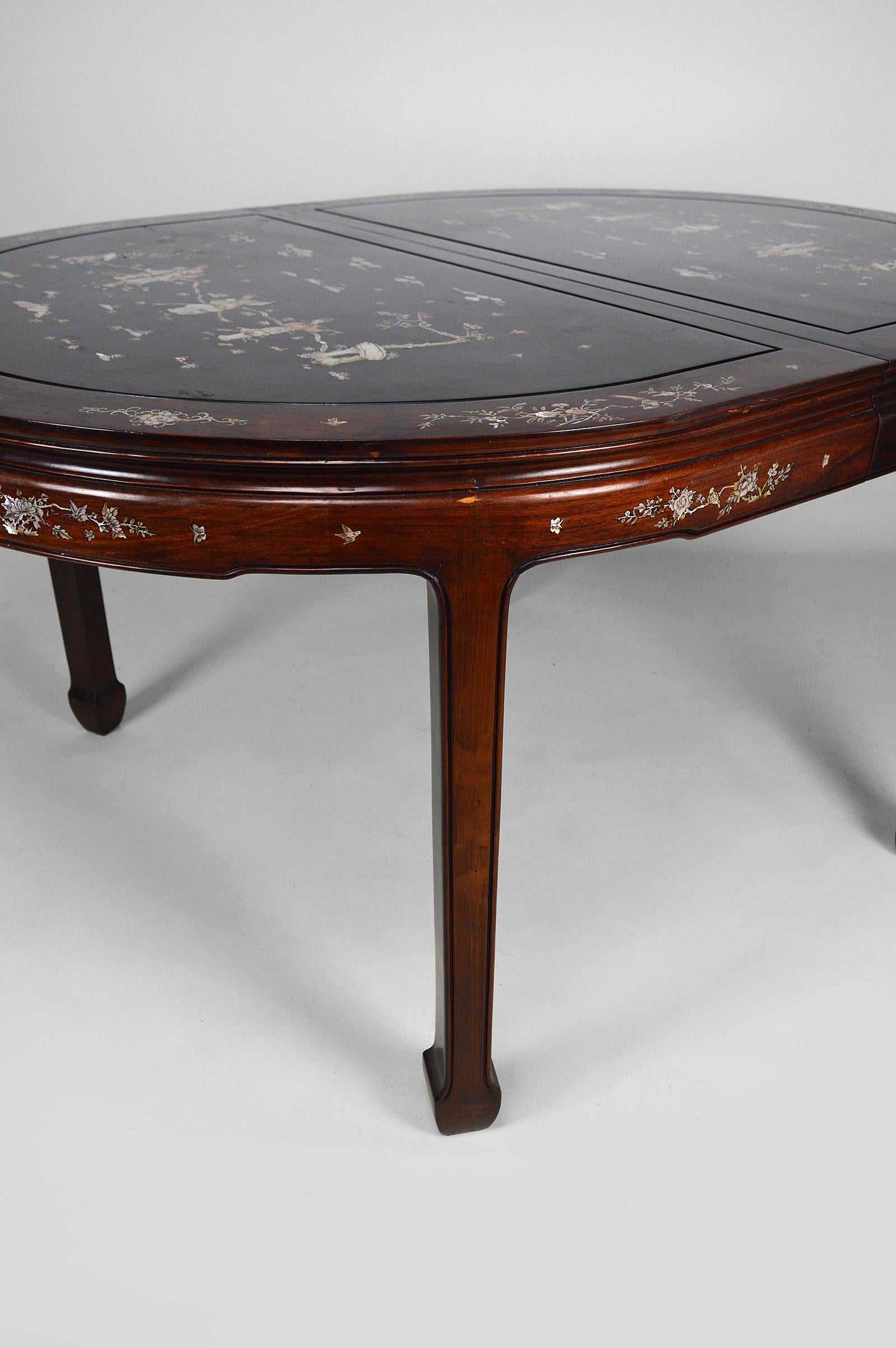 Asian Inlaid Wooden Dining Table with Extensions, Mid-20th Century 10