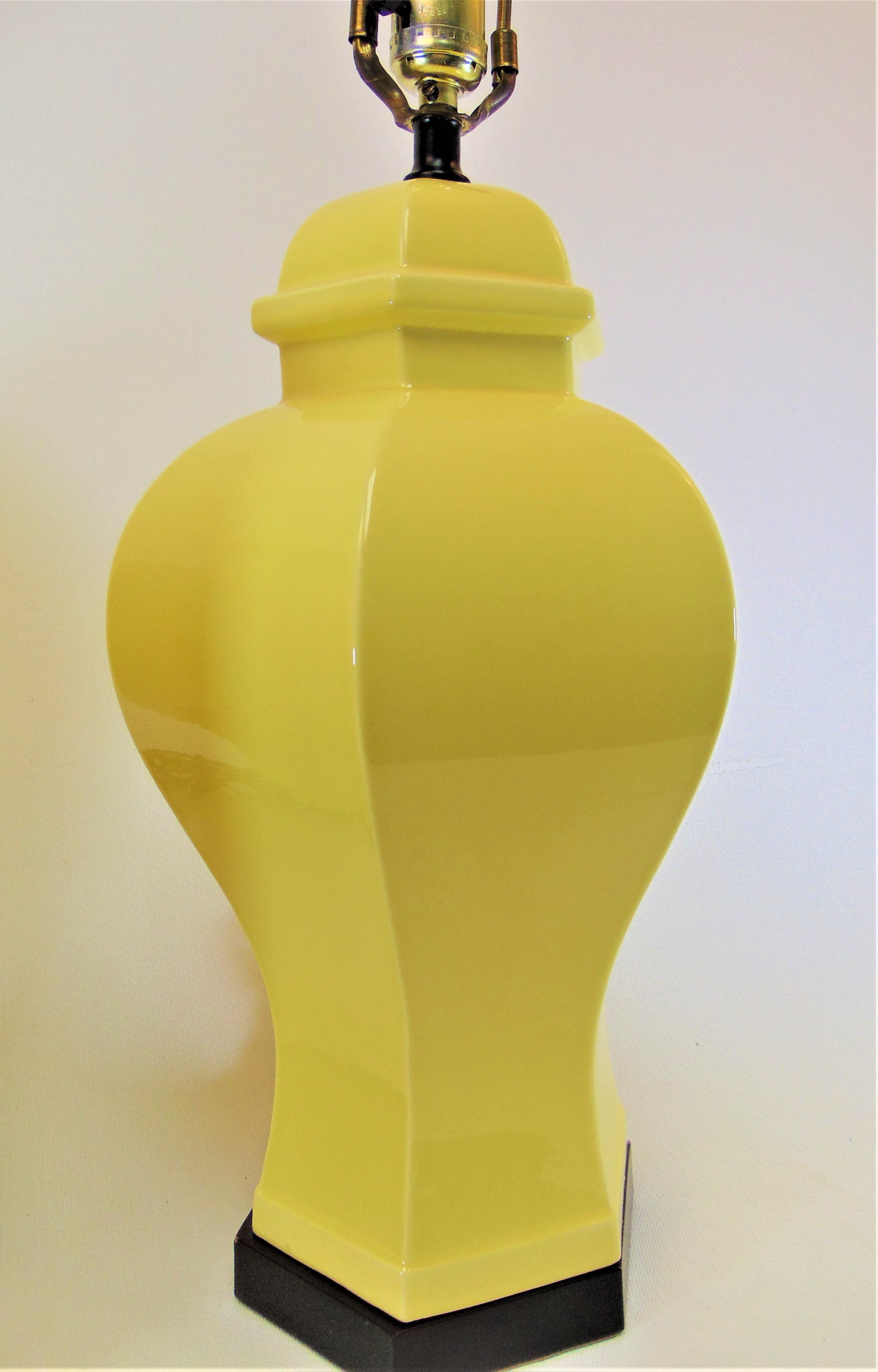Asian Inspired Pair of Yellow Ceramic Table Lamps by Paul Hanson In Good Condition For Sale In Tulsa, OK