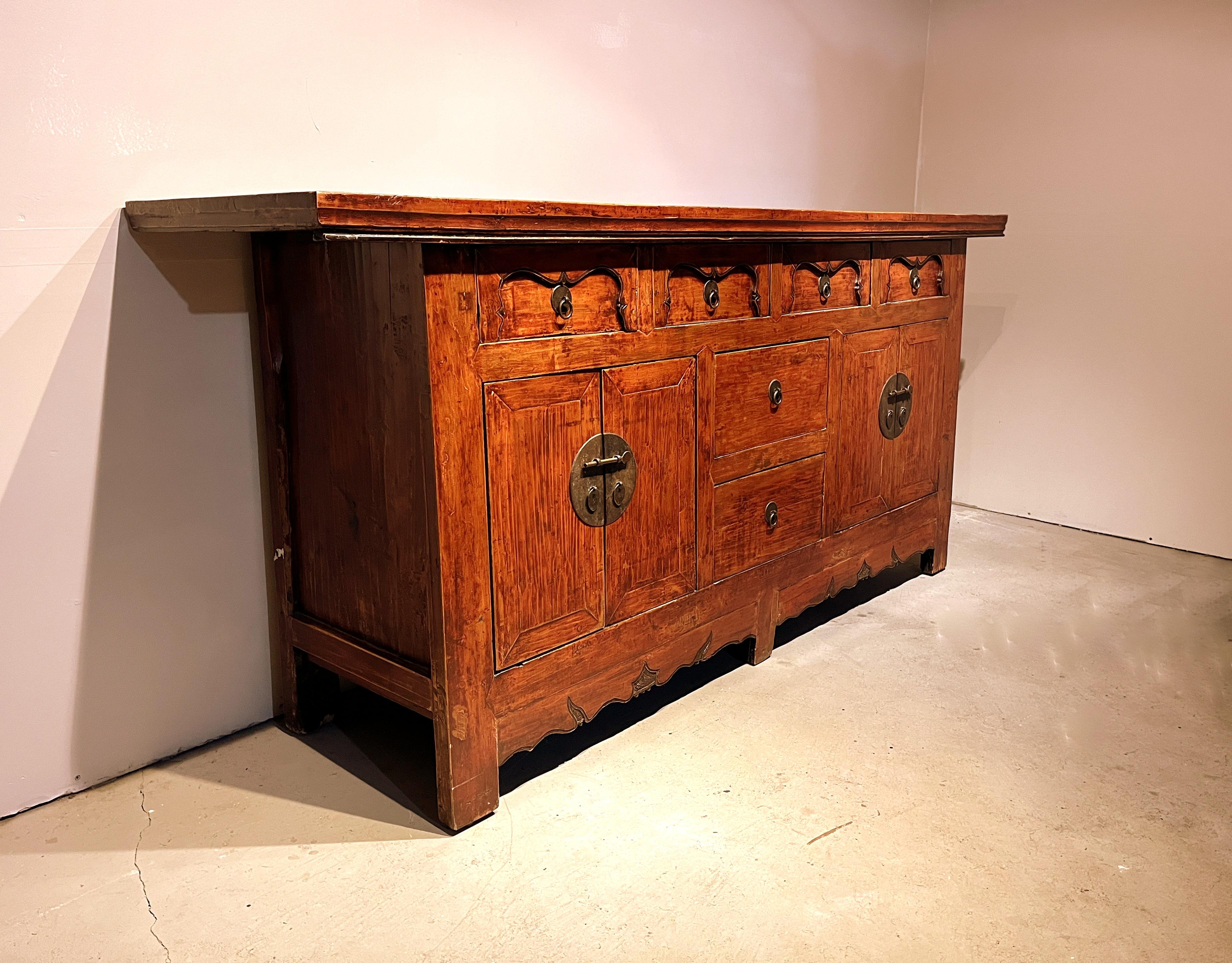 XIX secolo Credenza asiatica Jumu Wood in vendita