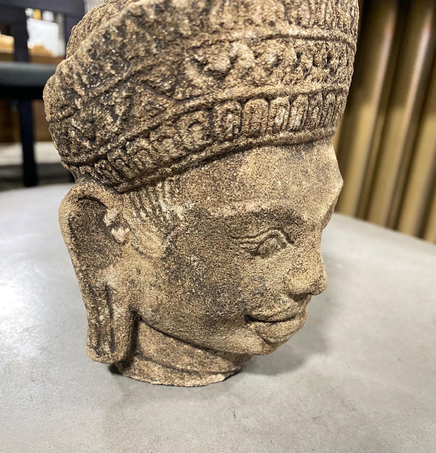 Asian Khmer Cambodia Stoned Carved Head Bust of Male Buddhist Buddha Shiva Deity In Good Condition For Sale In Studio City, CA