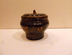 Asian Lacquer Dessert Wooden Container with Cover
