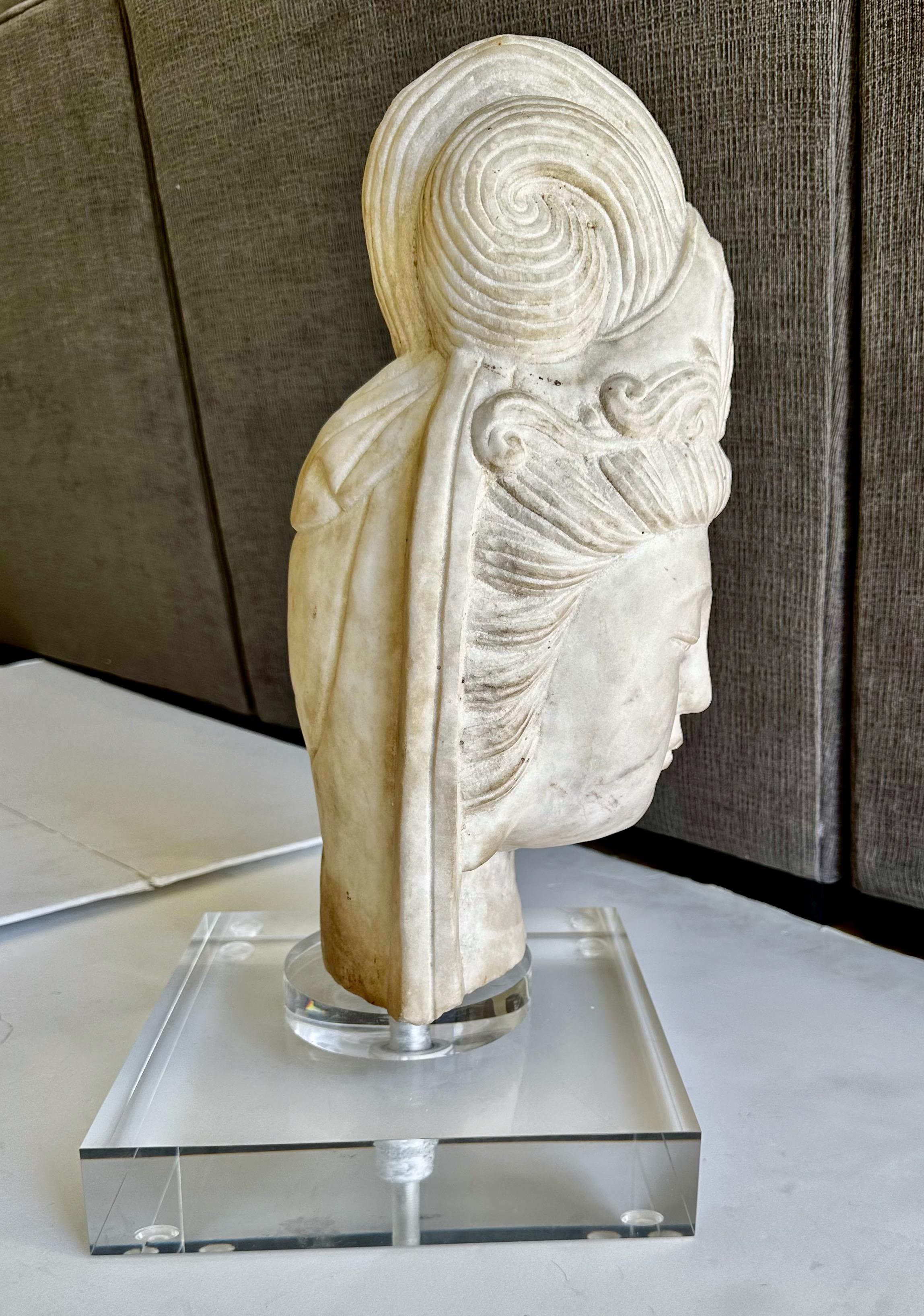 Asian Marble Quan Yin Buddha Bust or Head For Sale 2