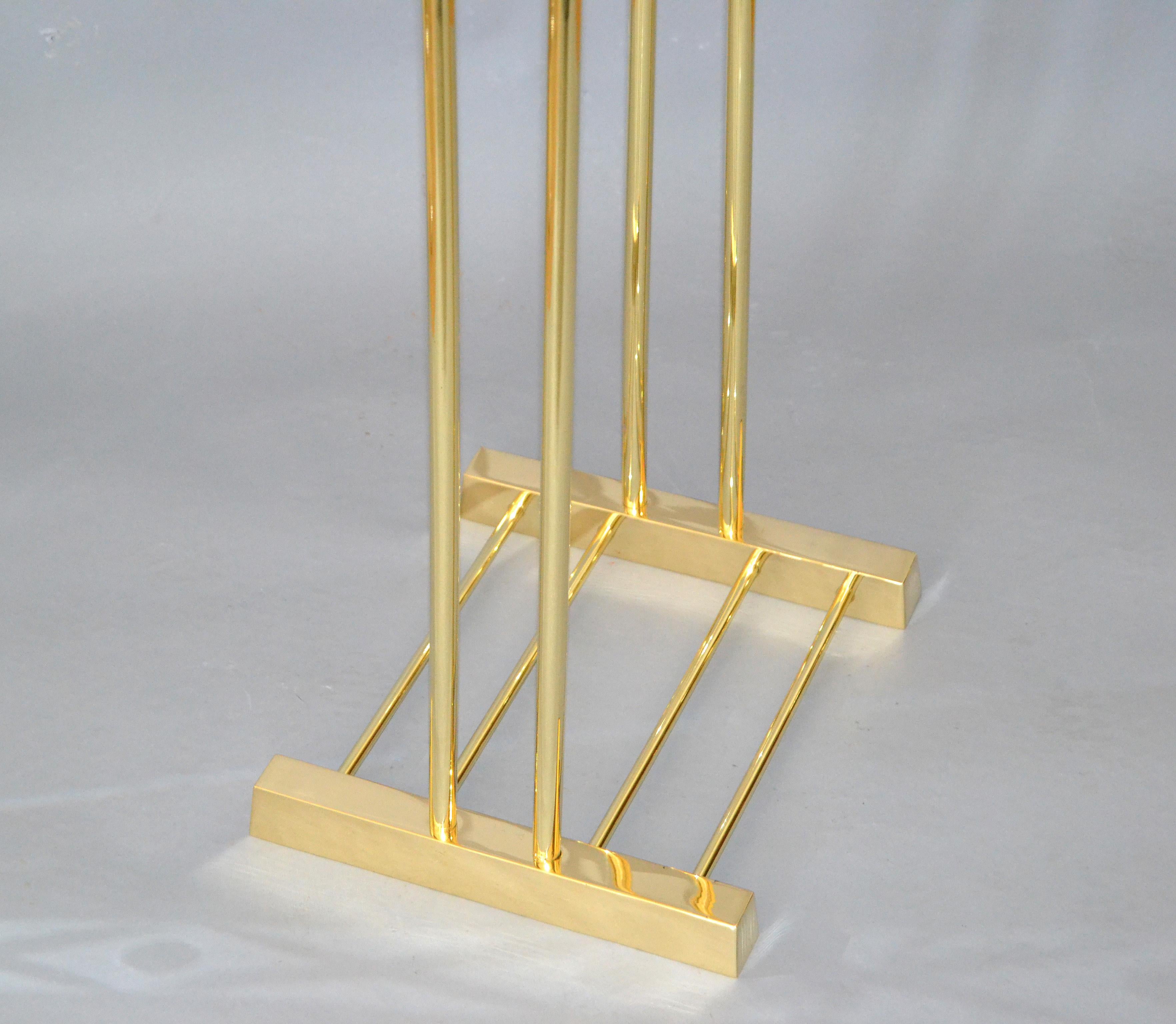 Asian Modern Bronze und Bronzeplatte Herren-Valet Stand Kleiderständer Garderobe (Metall) im Angebot