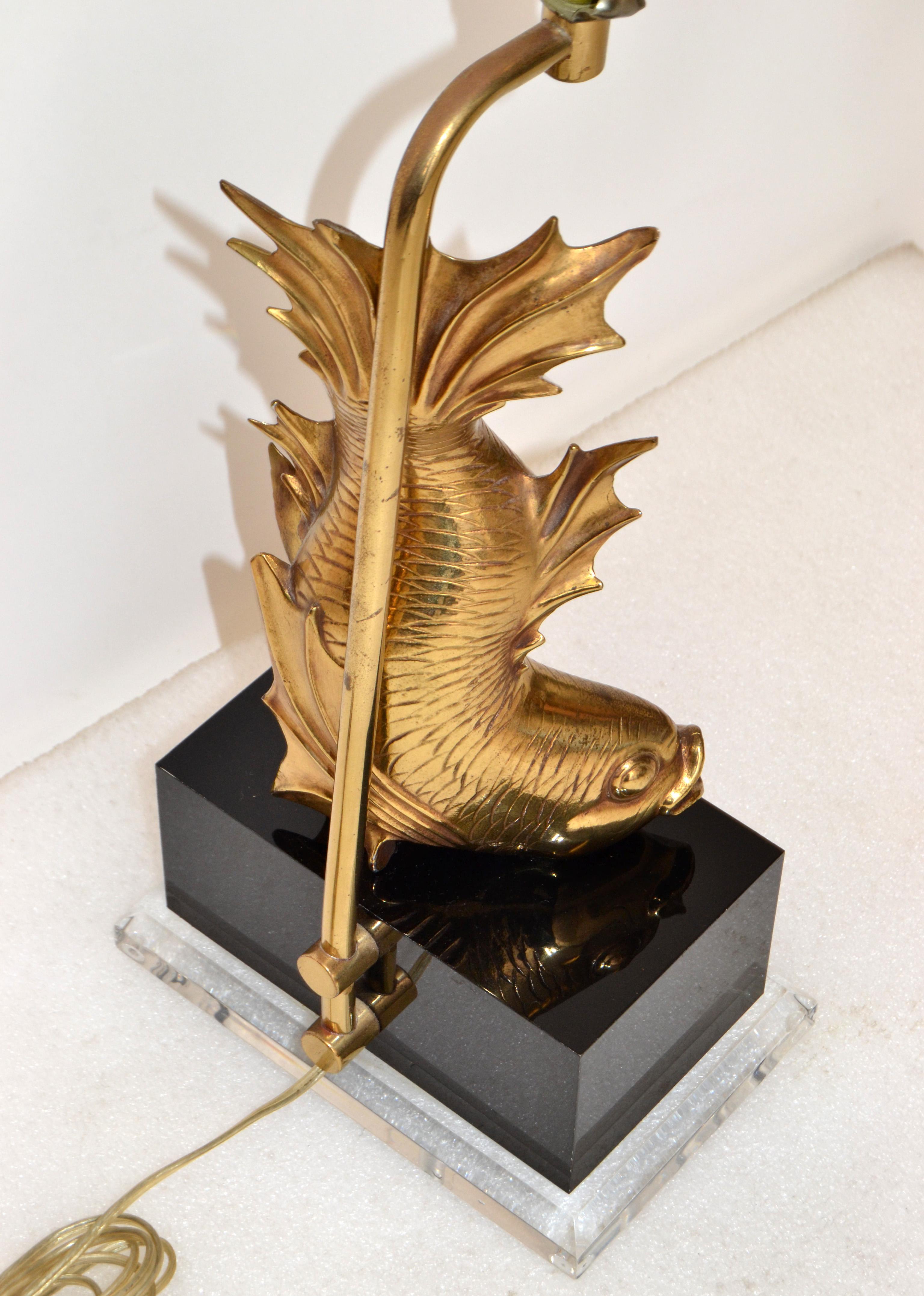 Asian Modern Japanese Brass Dragon Cast Koi Fish Sculptural Table Lamp On Lucite For Sale 3