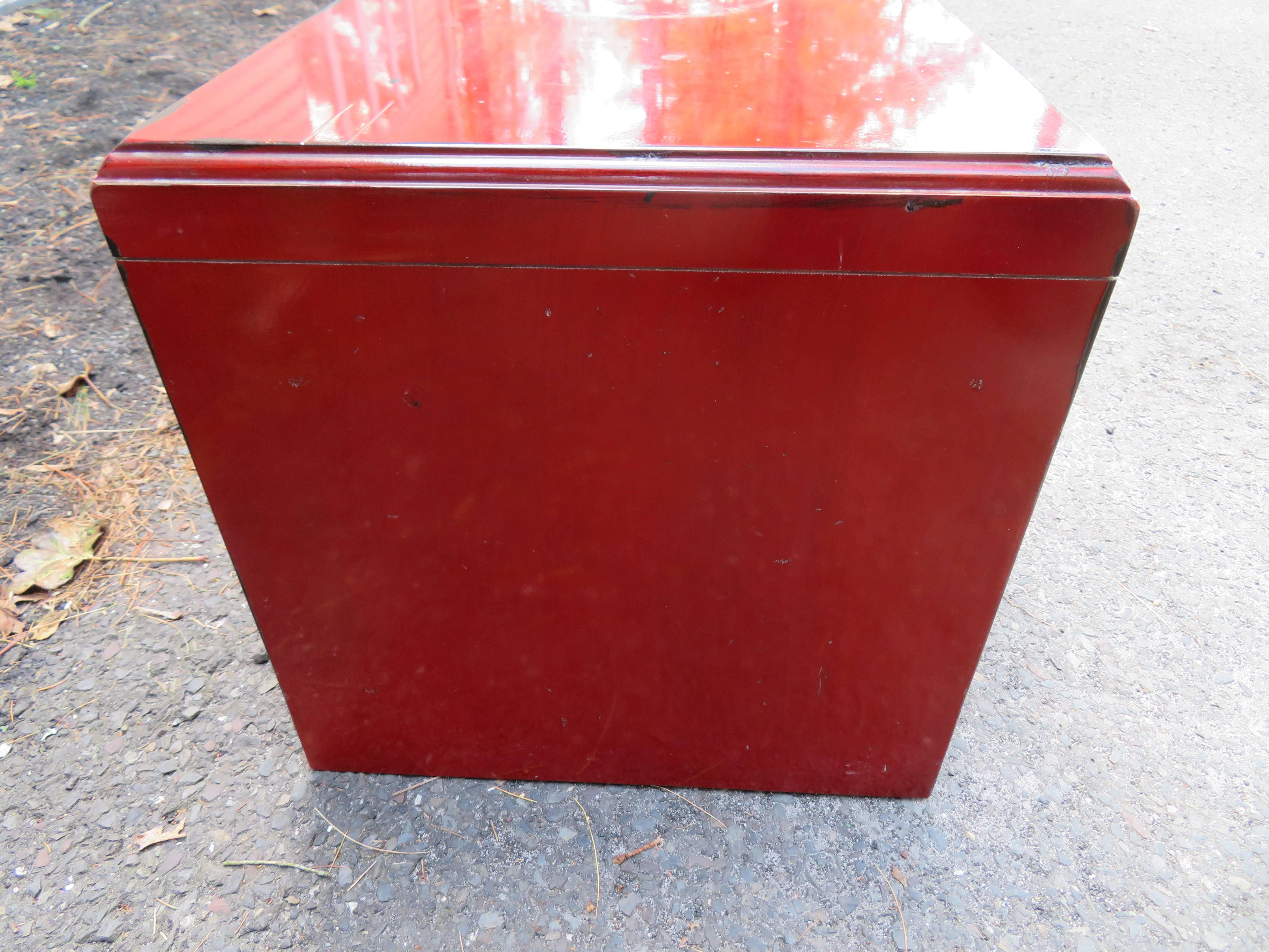 Lacquered Asian Modern Paul Frankl Long Cinnabar Bench Mid-Century Modern For Sale