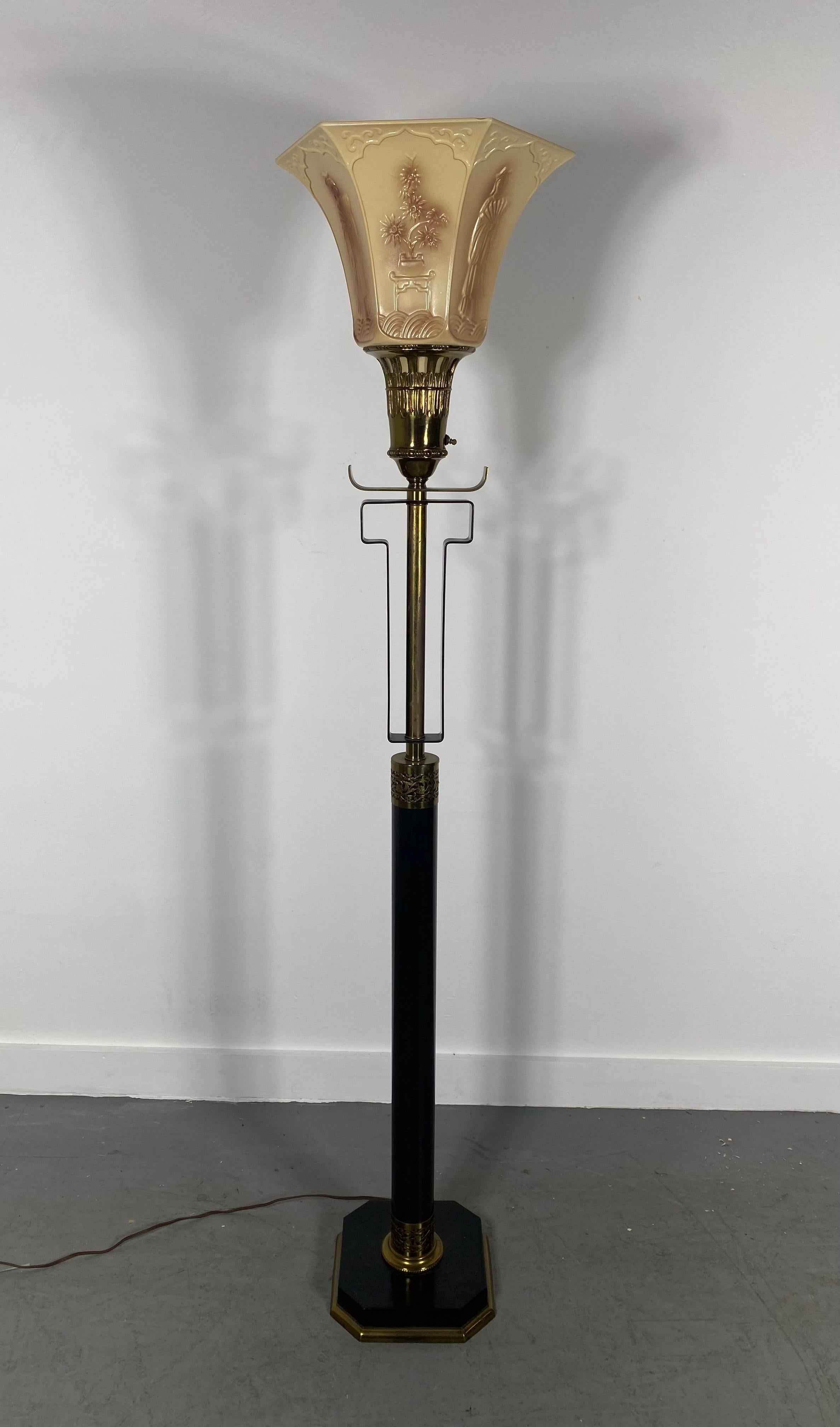 Mid-Century Modern Asian Modernist Torchere / Floor Lamp, Attributed to James Mont, 1940s For Sale