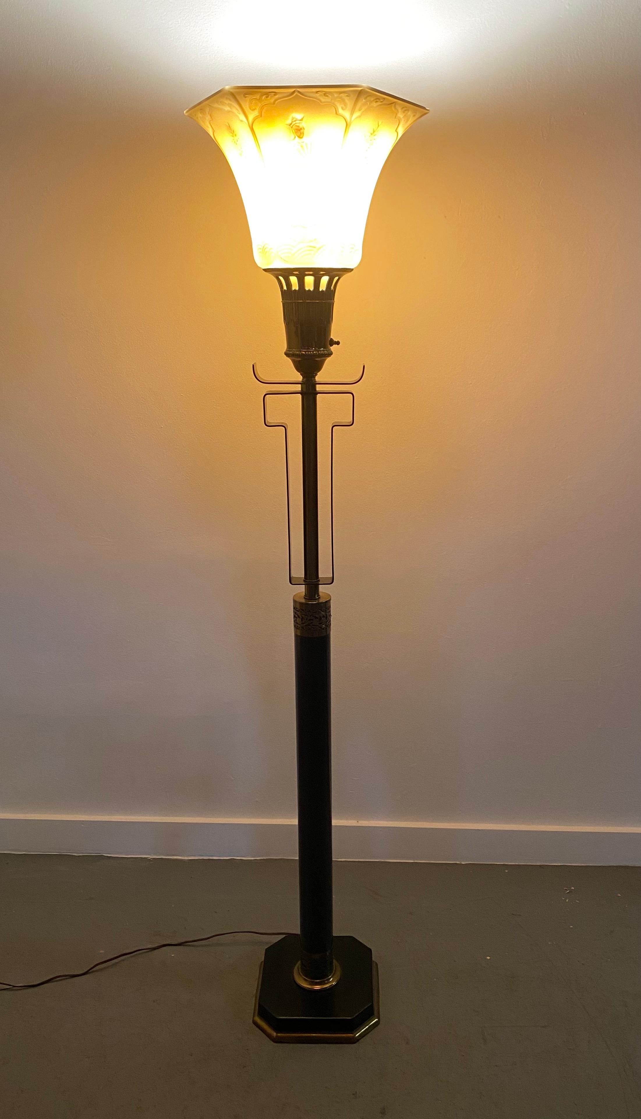 Lacquered Asian Modernist Torchere / Floor Lamp, Attributed to James Mont, 1940s For Sale