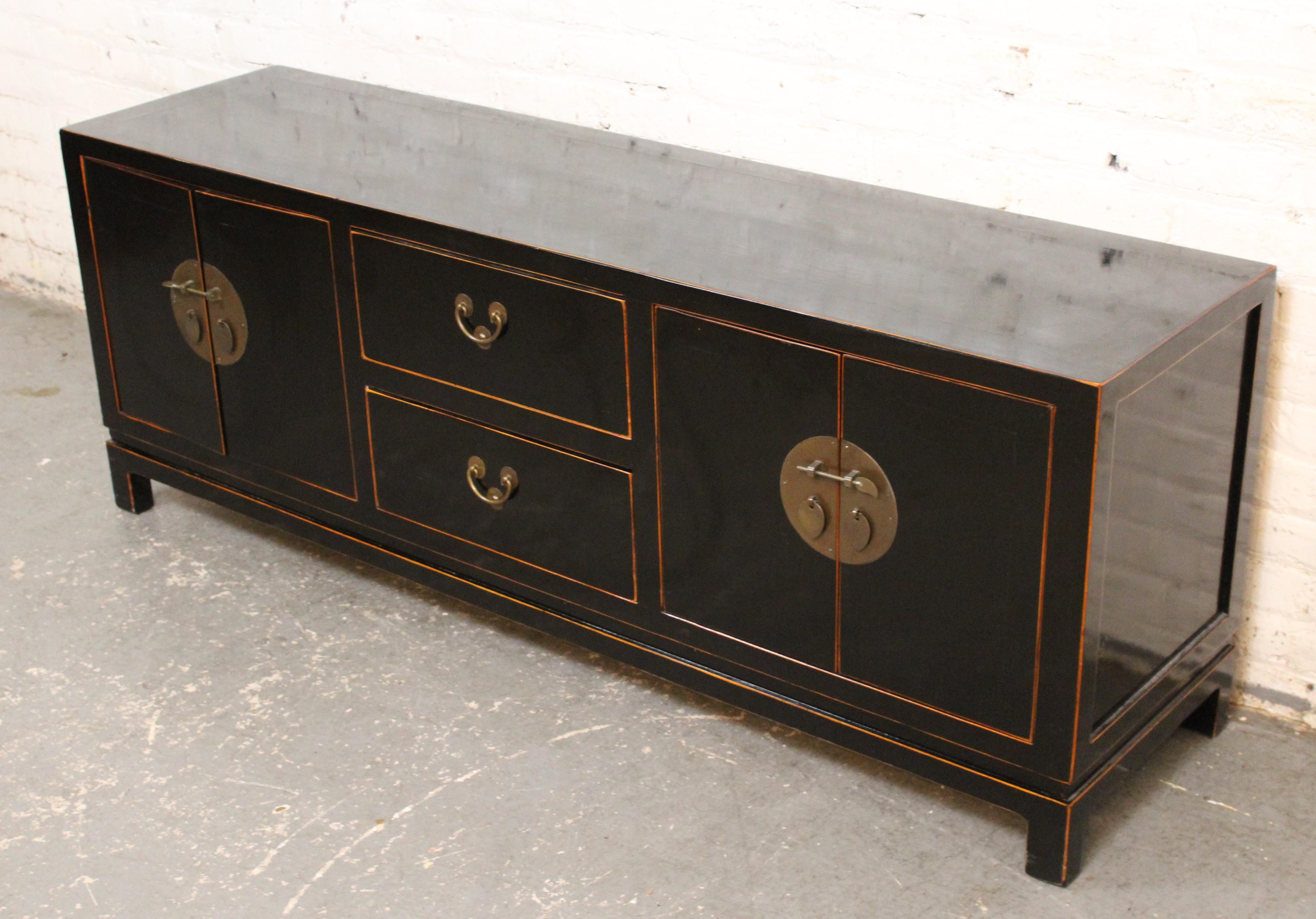 Chinoiserie Asian Motif Lacquered Console Cabinet For Sale