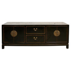 Konsolenschrank mit asiatischen Motiven, lackiert