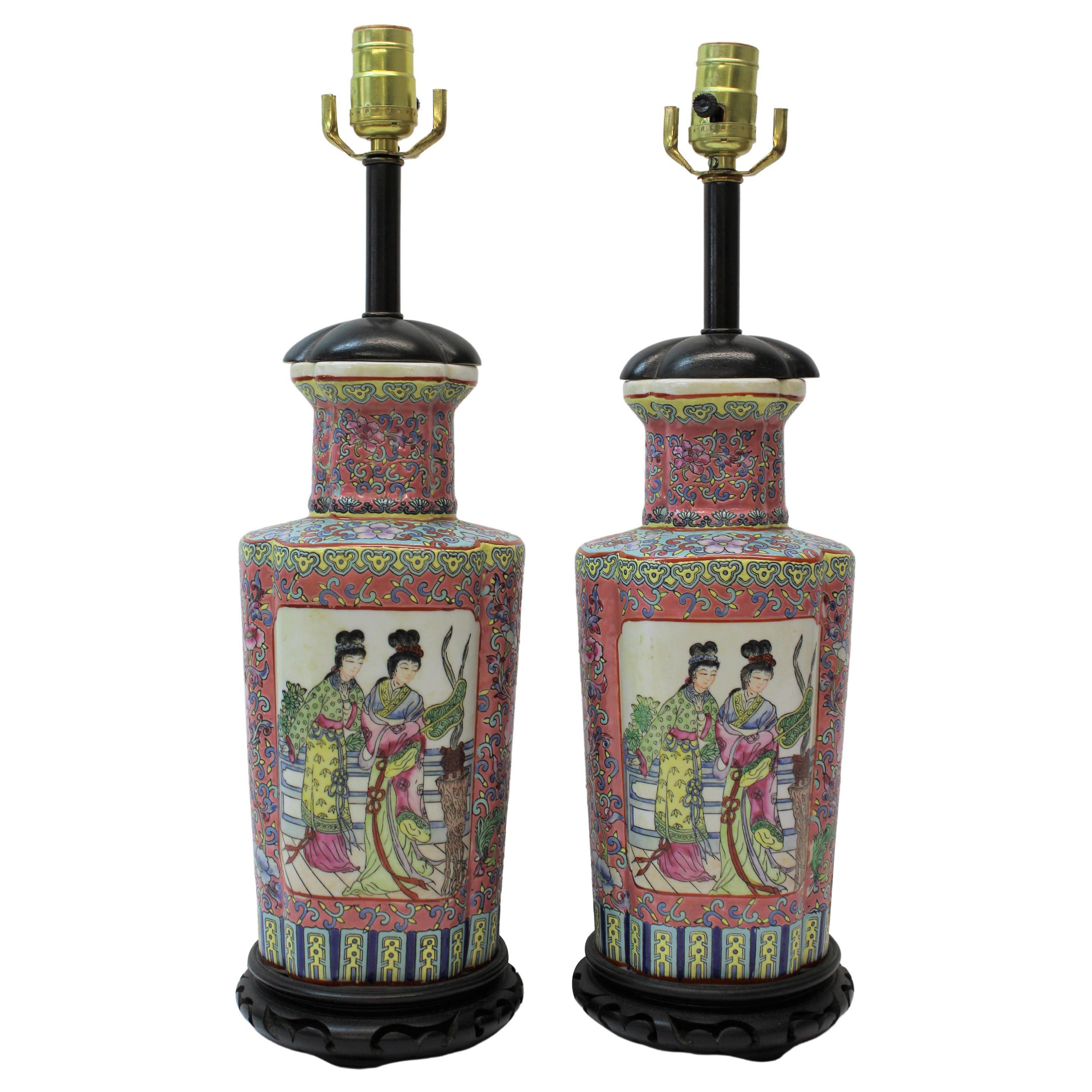 Lampes en céramique non émaillée à motif asiatique