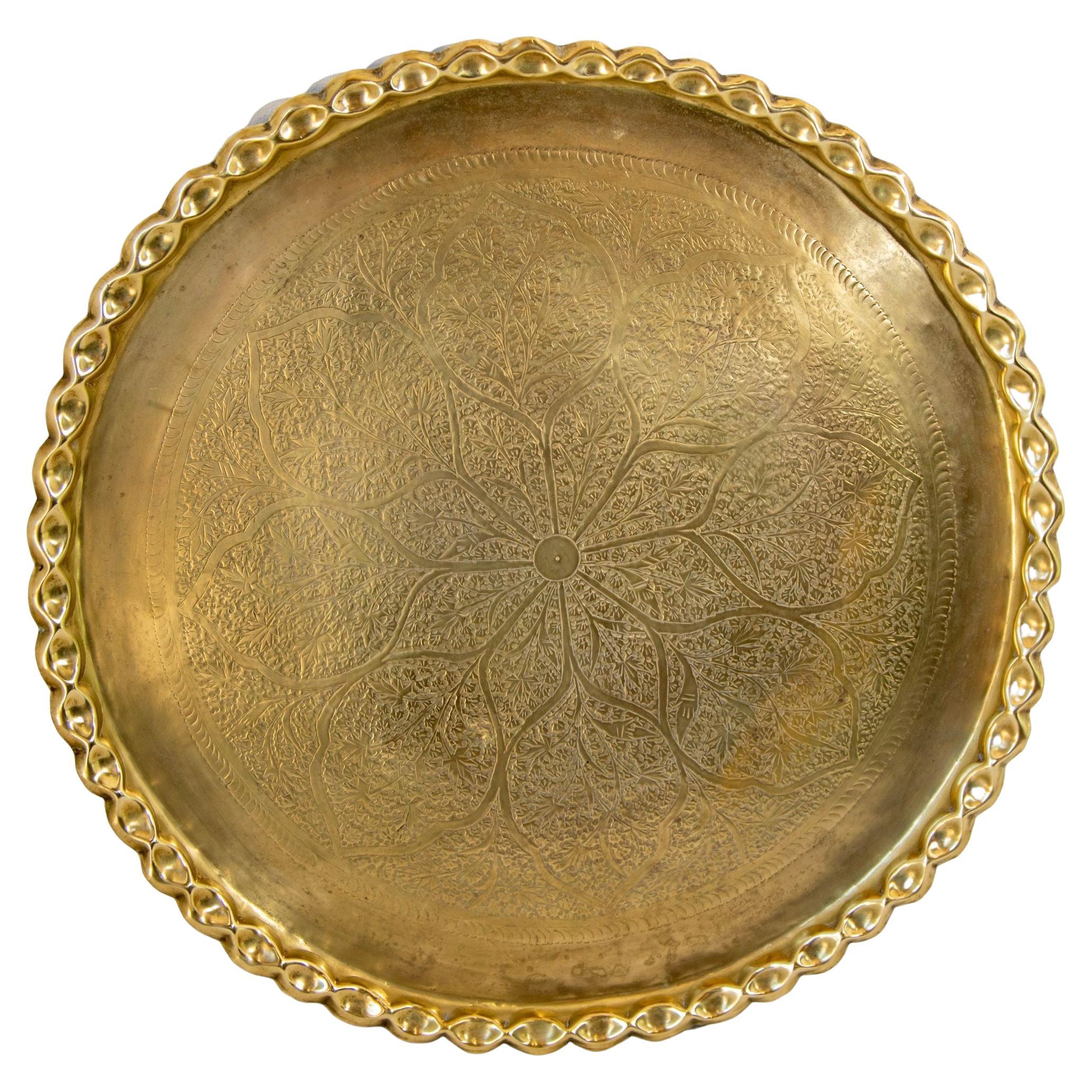 Asian Mughal Rajasthani Large Polished Round Brass Tray with Crest Edges 30 in.
