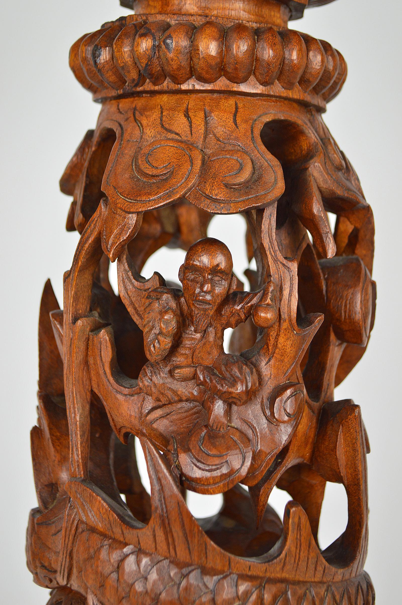 Asian Pedestal Table in Carved Wood on a Mythological Theme, circa 1890 For Sale 11