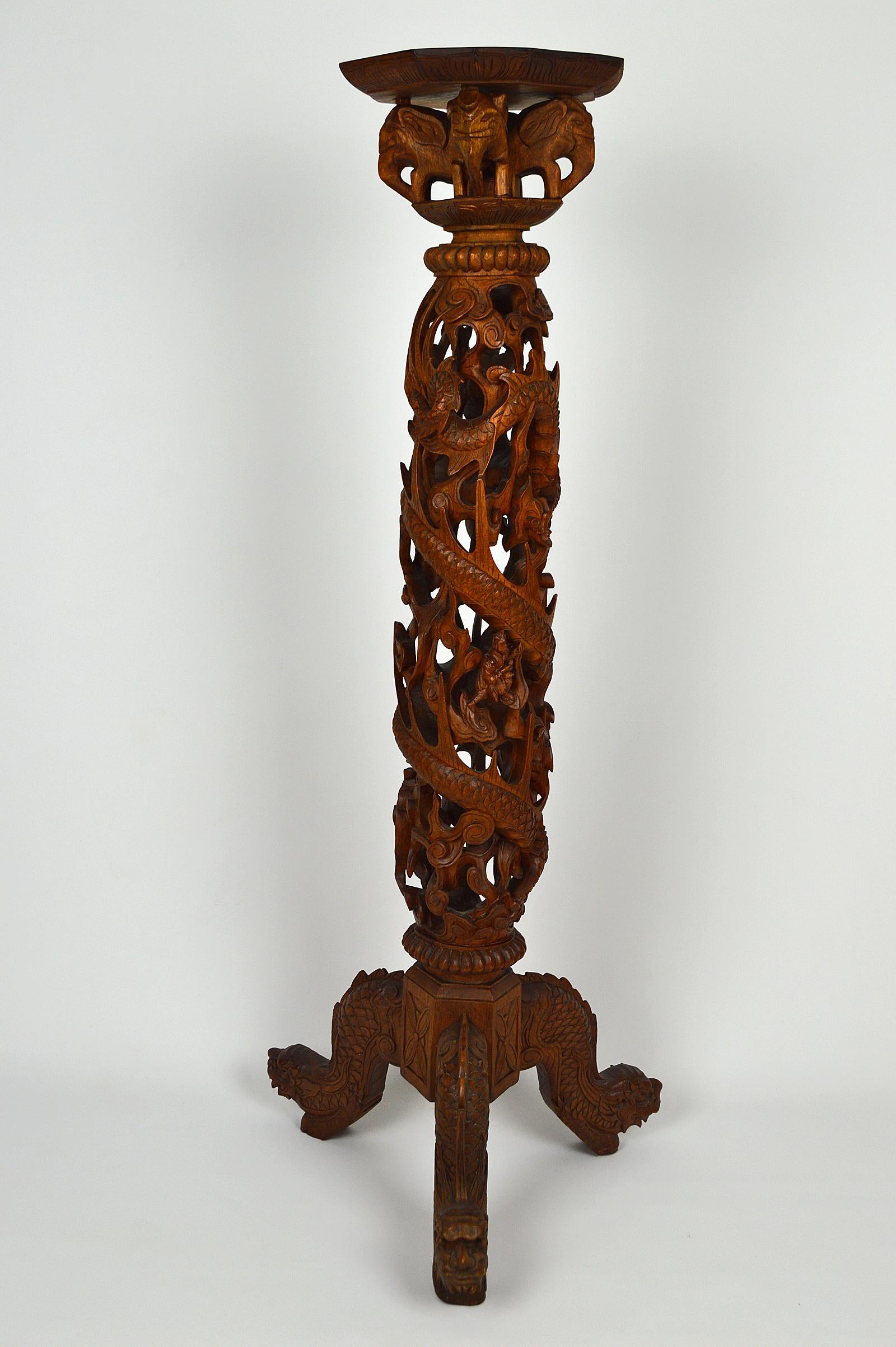 Chinese Export Asian Pedestal Table in Carved Wood on a Mythological Theme, circa 1890 For Sale