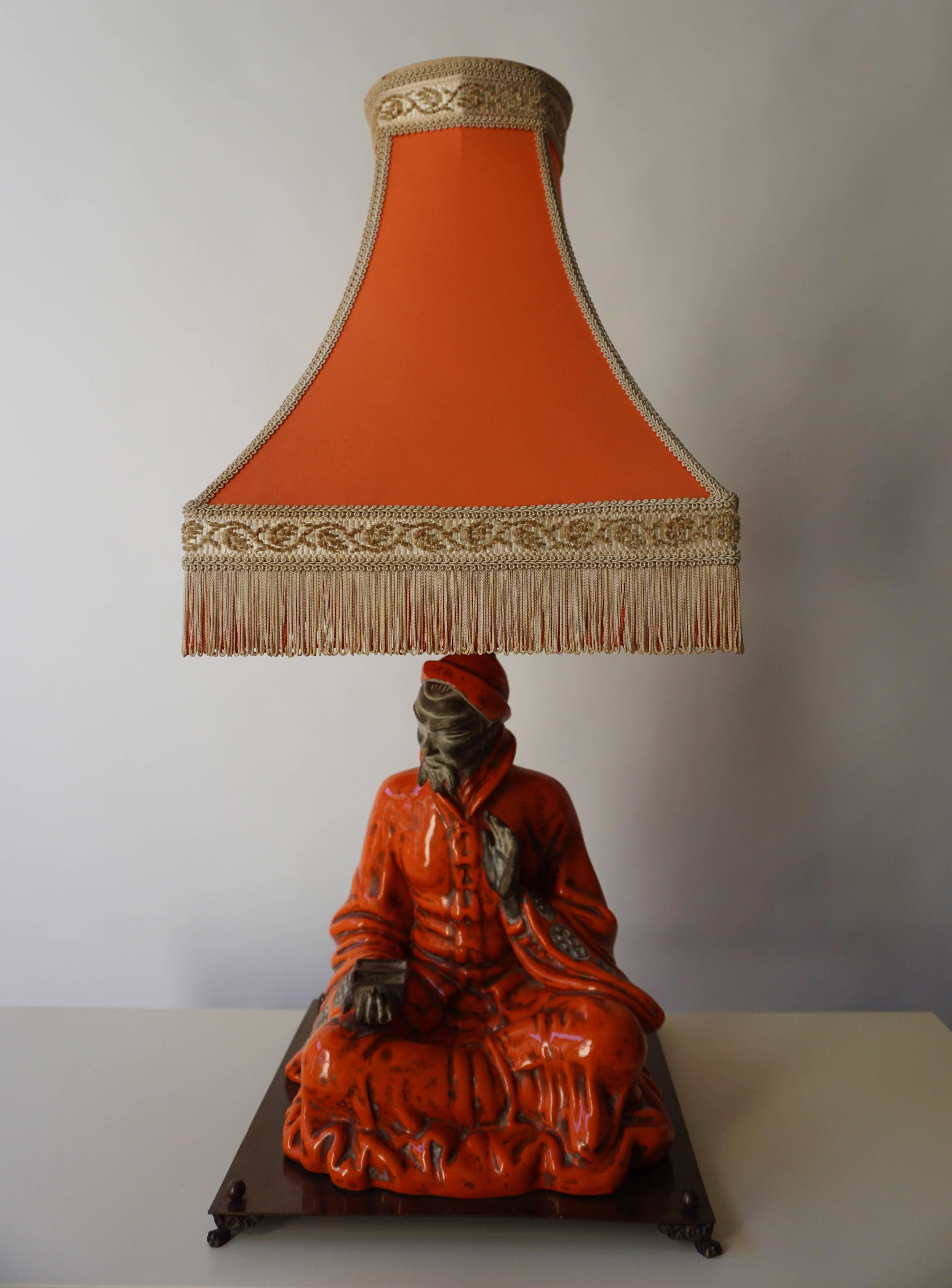 Hollywood Regency Asian Philosopher Table Lamp For Sale
