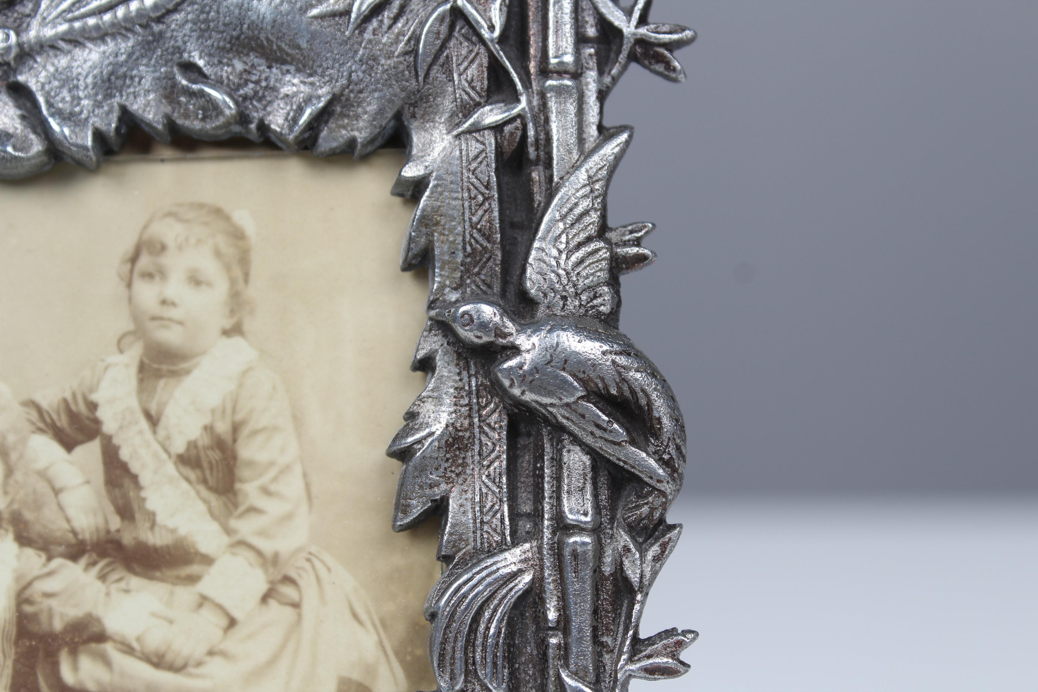 Unknown Asian Picture Frame With Dragon and Paradise Bird, Zinc Cast, 6 x 8 cm For Sale