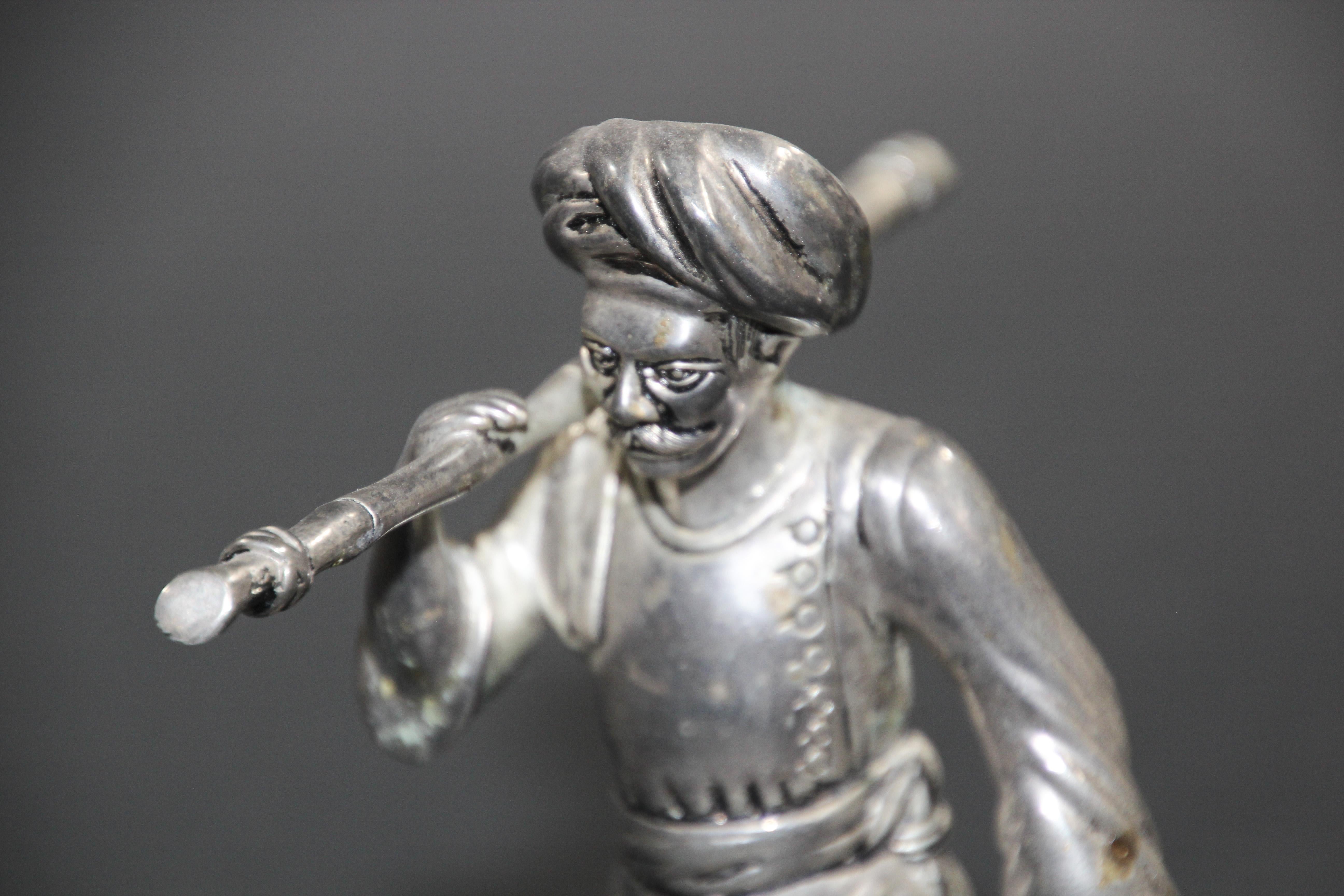 Asian Silver Sculpture of an Old Indian farmer Wearing Traditional Clothes For Sale 3