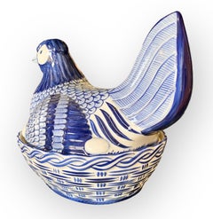 Plato asiático con tapa para gallina sentada Hecho en Tailandia