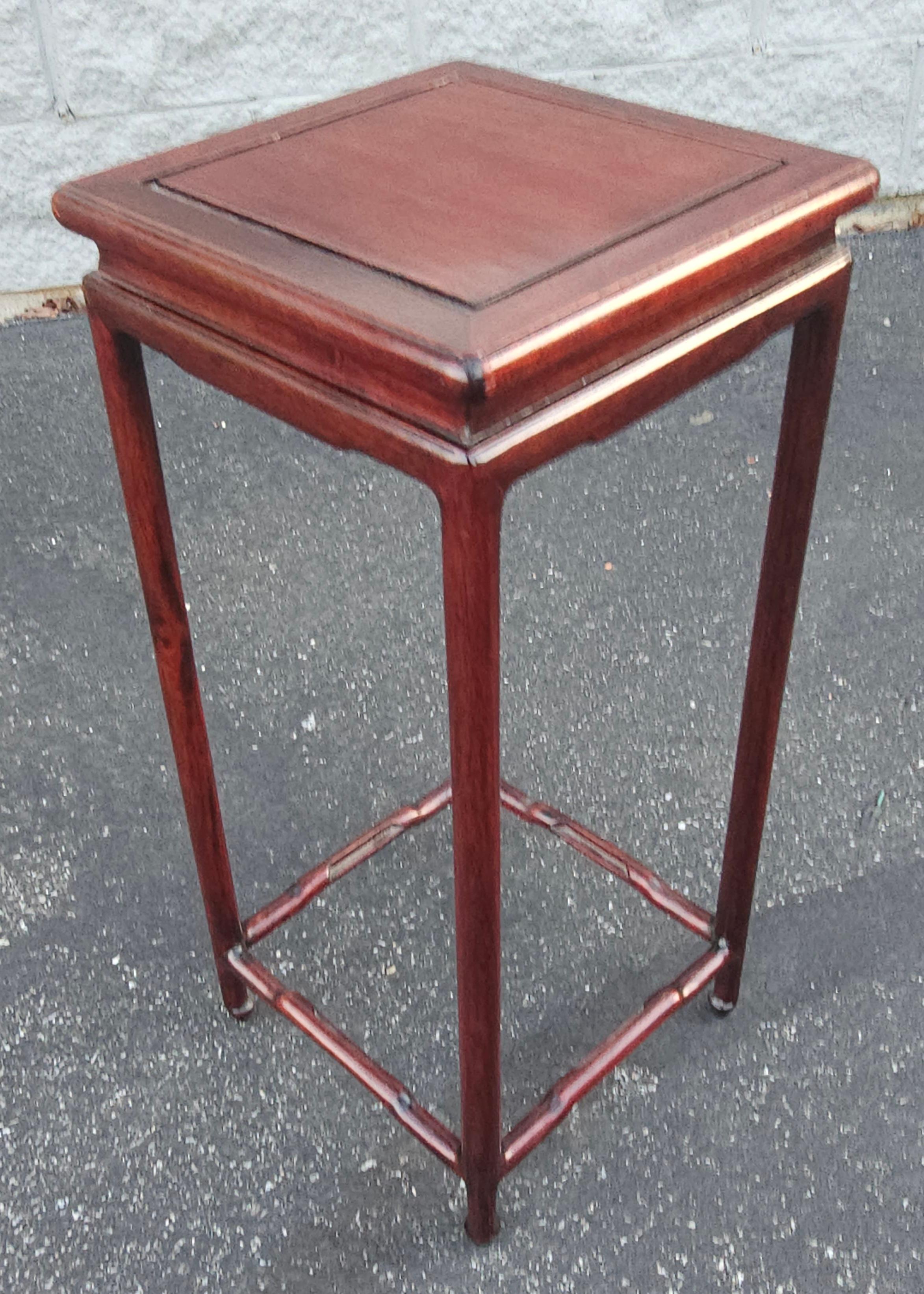 Asian Solid Rosewood Ming low height Plant Stand, Display Pedestal or Candle Stand in great vintage condition. Measures 9.5