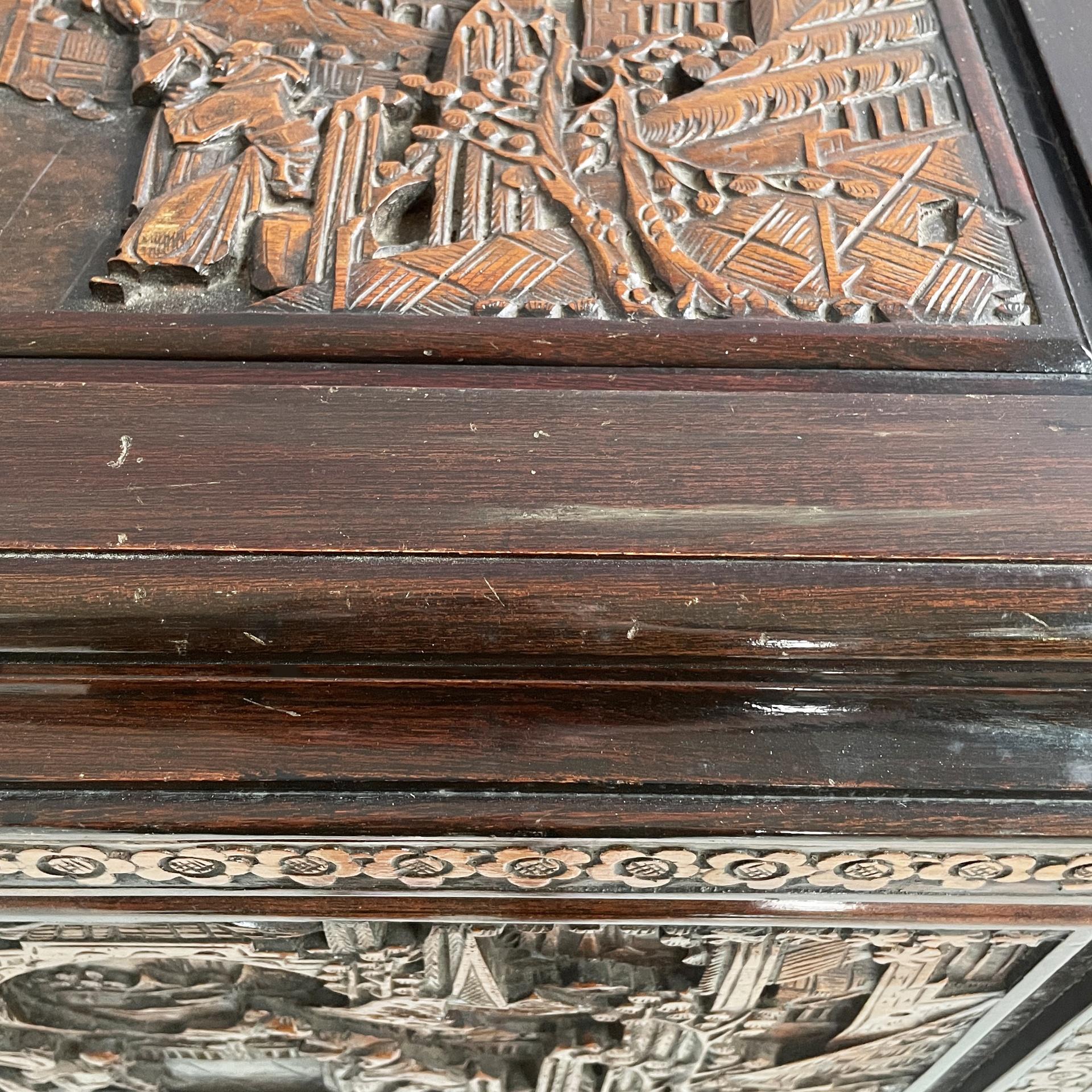 Mueble bar Art Decó de estilo asiático con incrustaciones de madera, años 30 en venta 5
