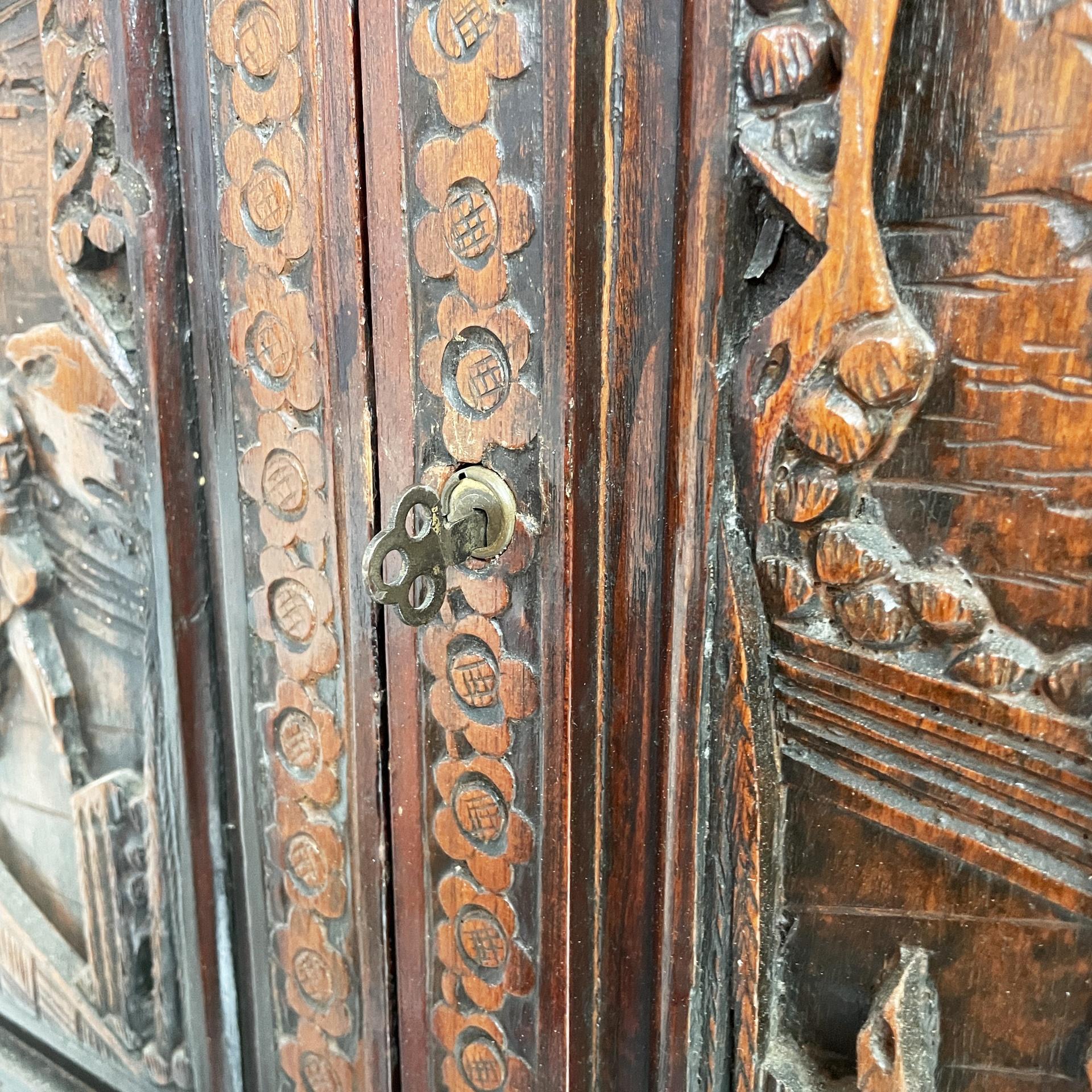 Mueble bar Art Decó de estilo asiático con incrustaciones de madera, años 30 en venta 10